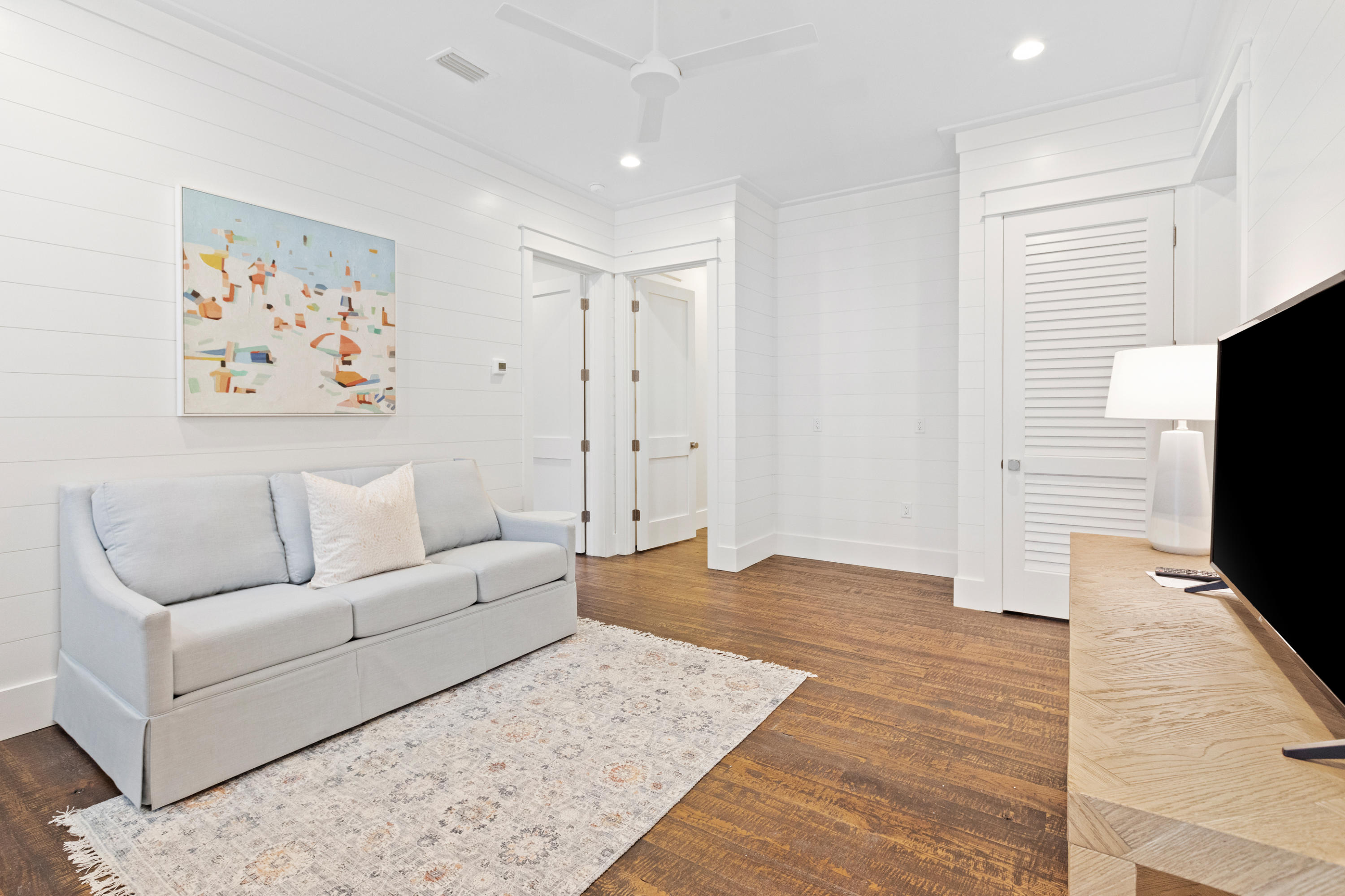 GULF SHORE MANOR - Residential