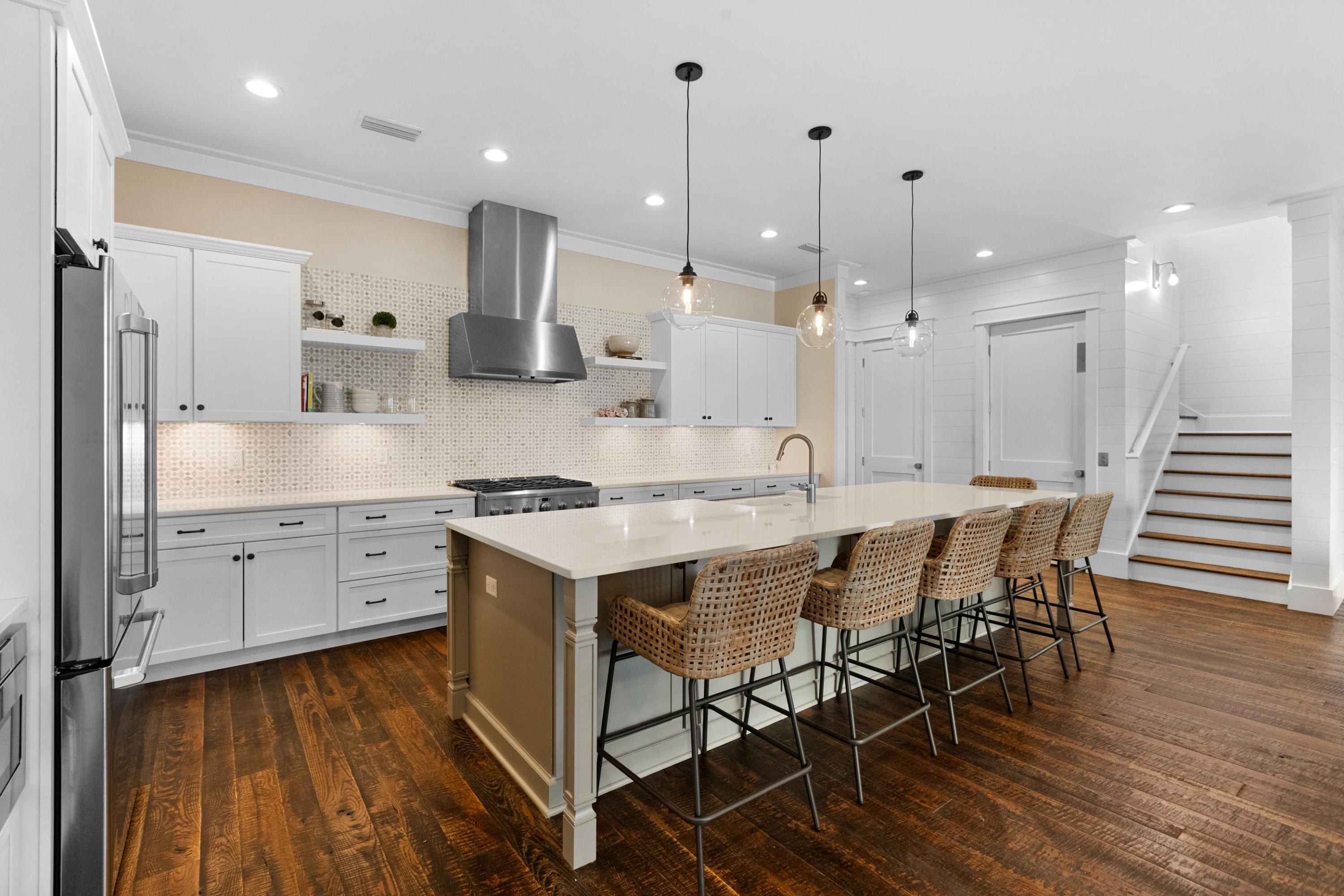 GULF SHORE MANOR - Residential