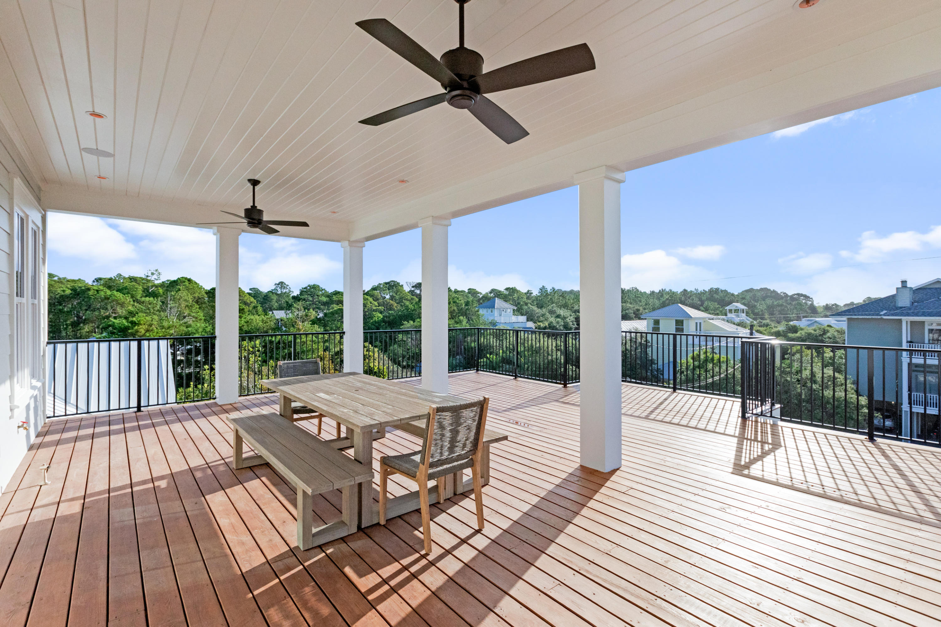 GULF SHORE MANOR - Residential