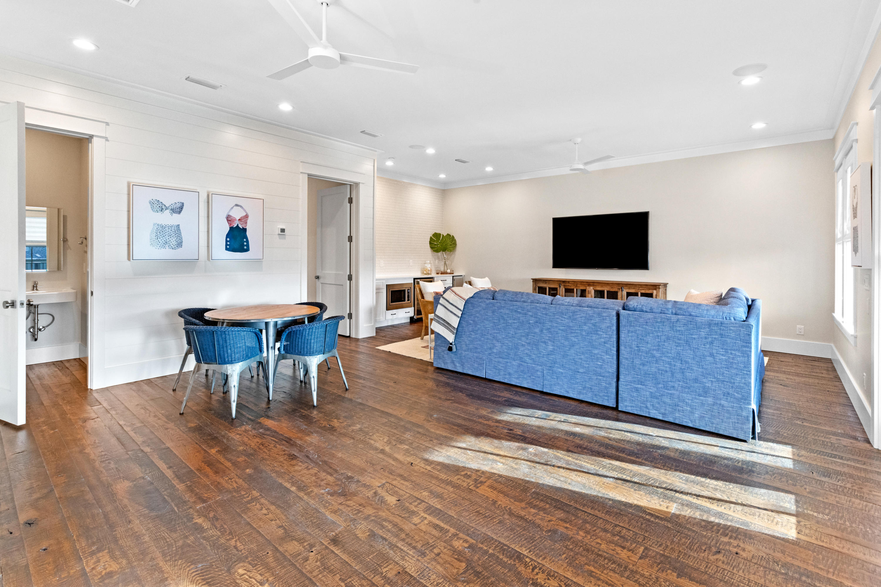 GULF SHORE MANOR - Residential