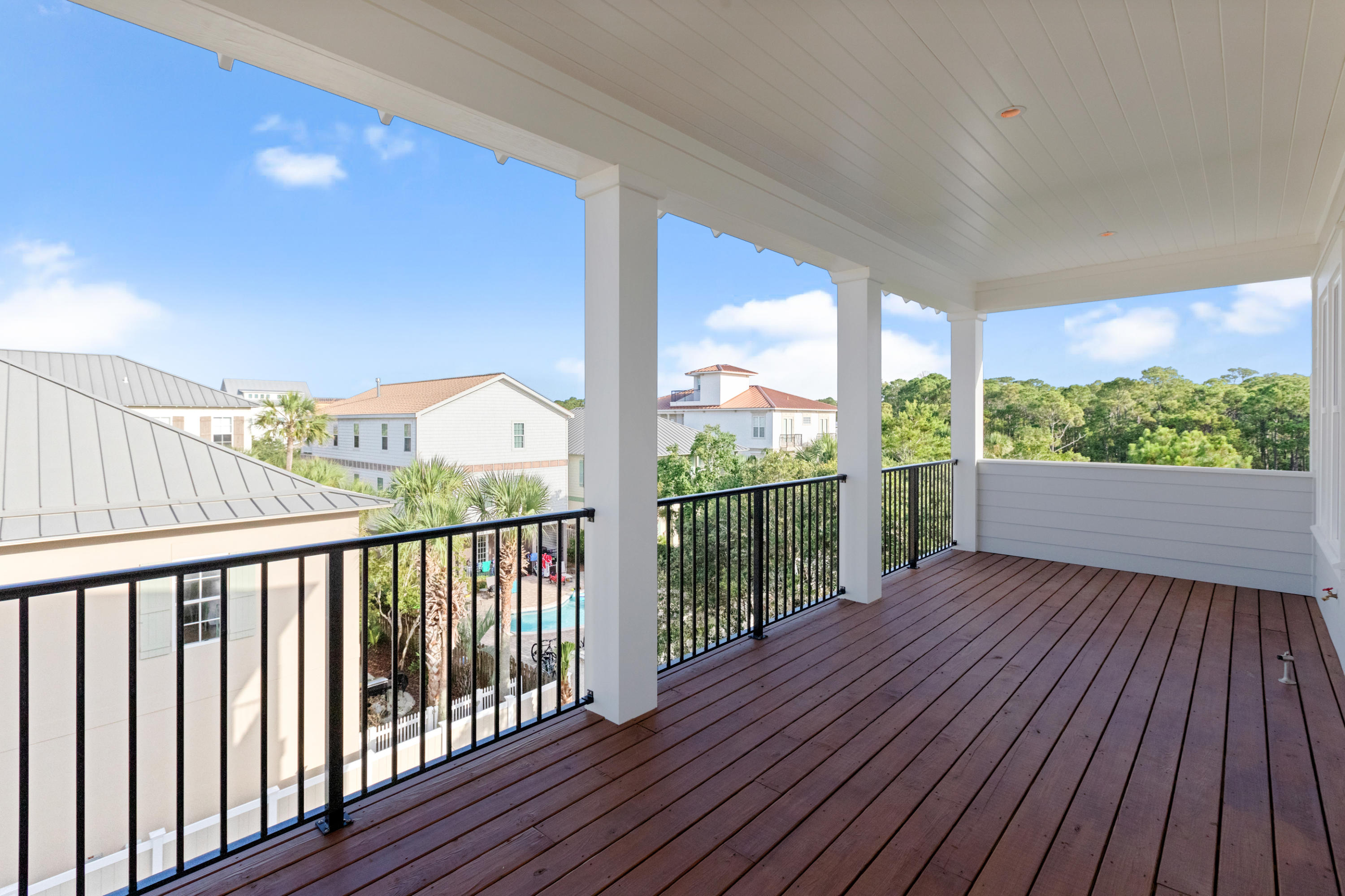 GULF SHORE MANOR - Residential