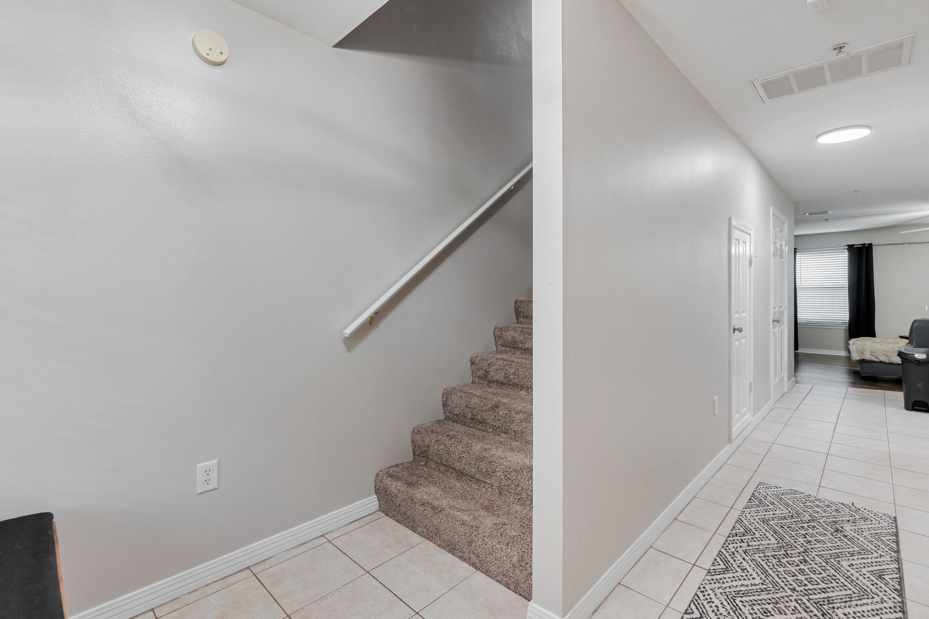 SHELL PARK CONDO - Residential