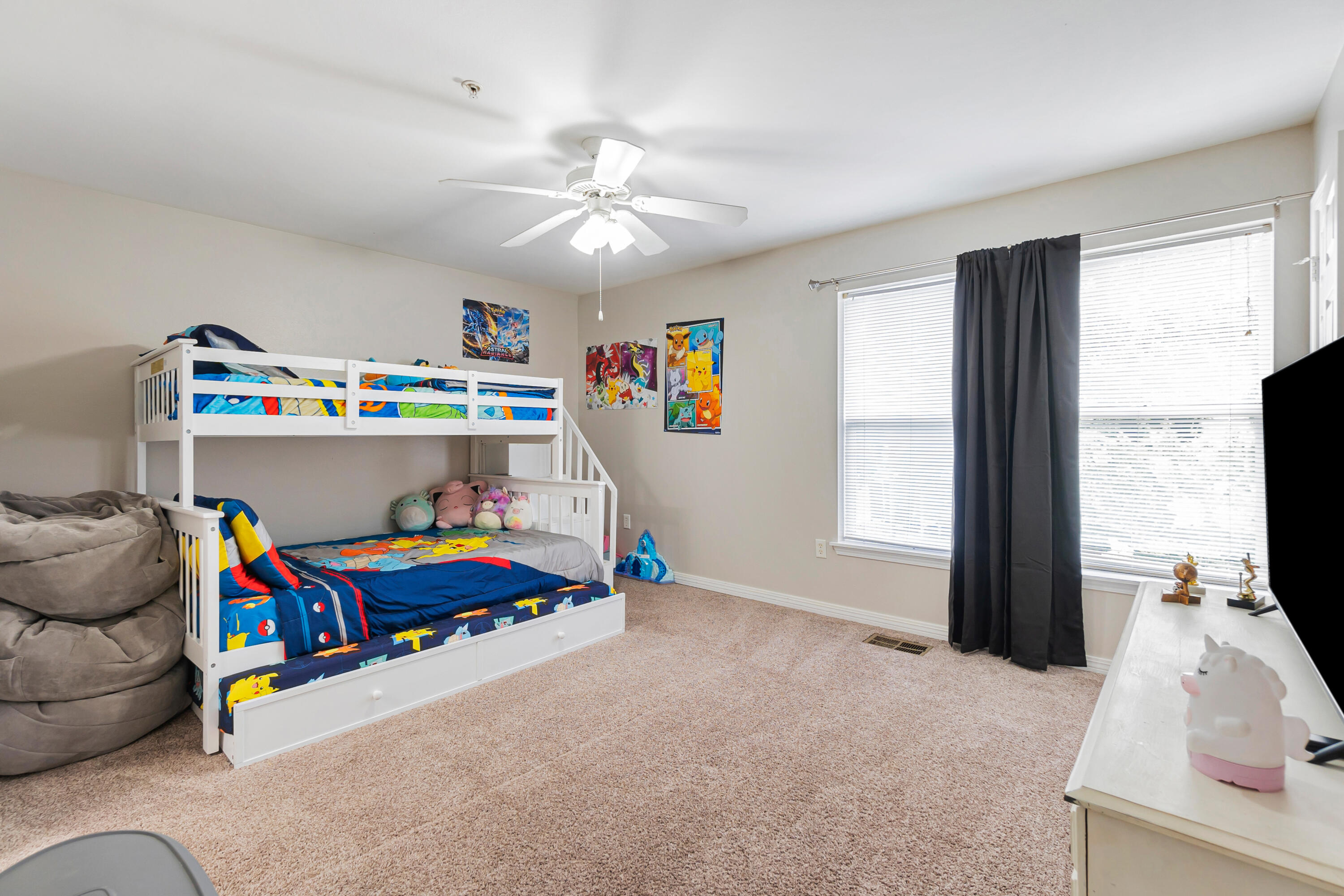 SHELL PARK CONDO - Residential