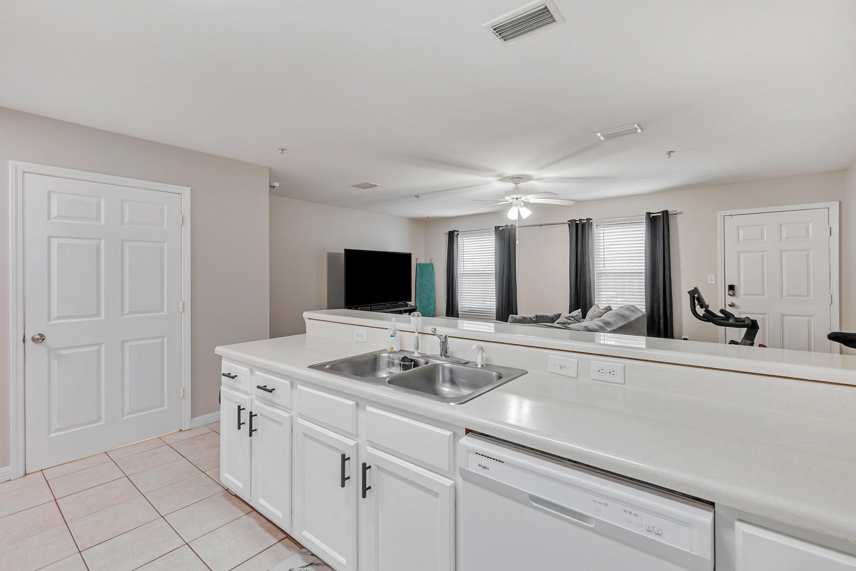 SHELL PARK CONDO - Residential