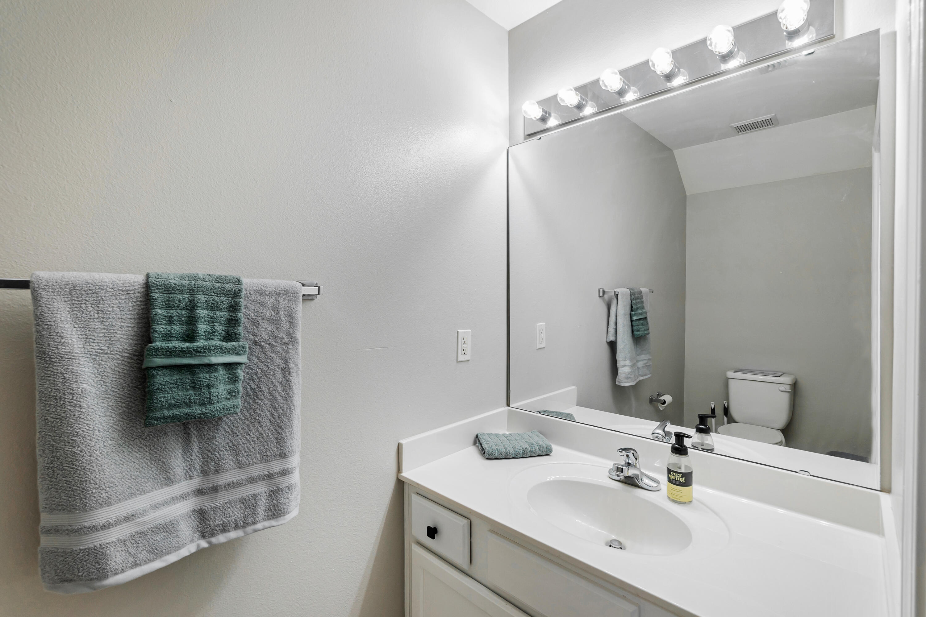 SHELL PARK CONDO - Residential