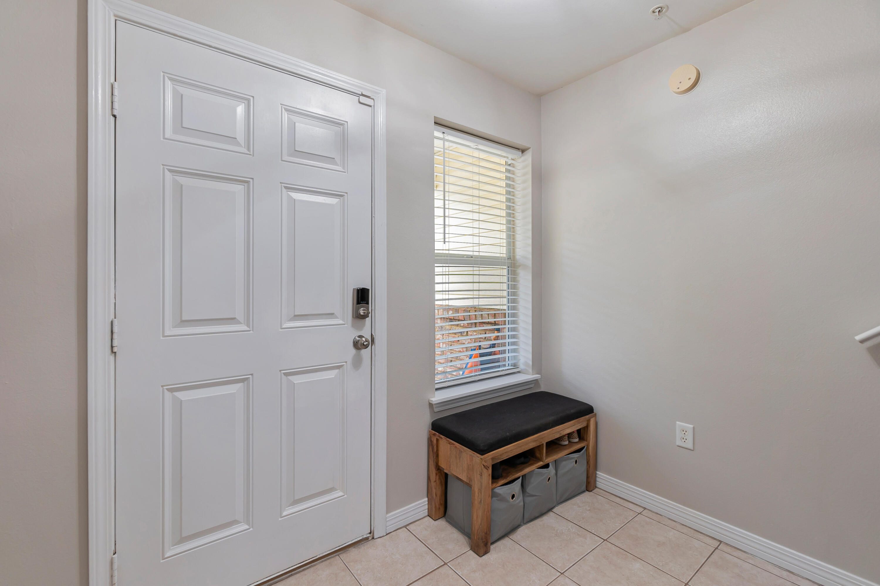 SHELL PARK CONDO - Residential