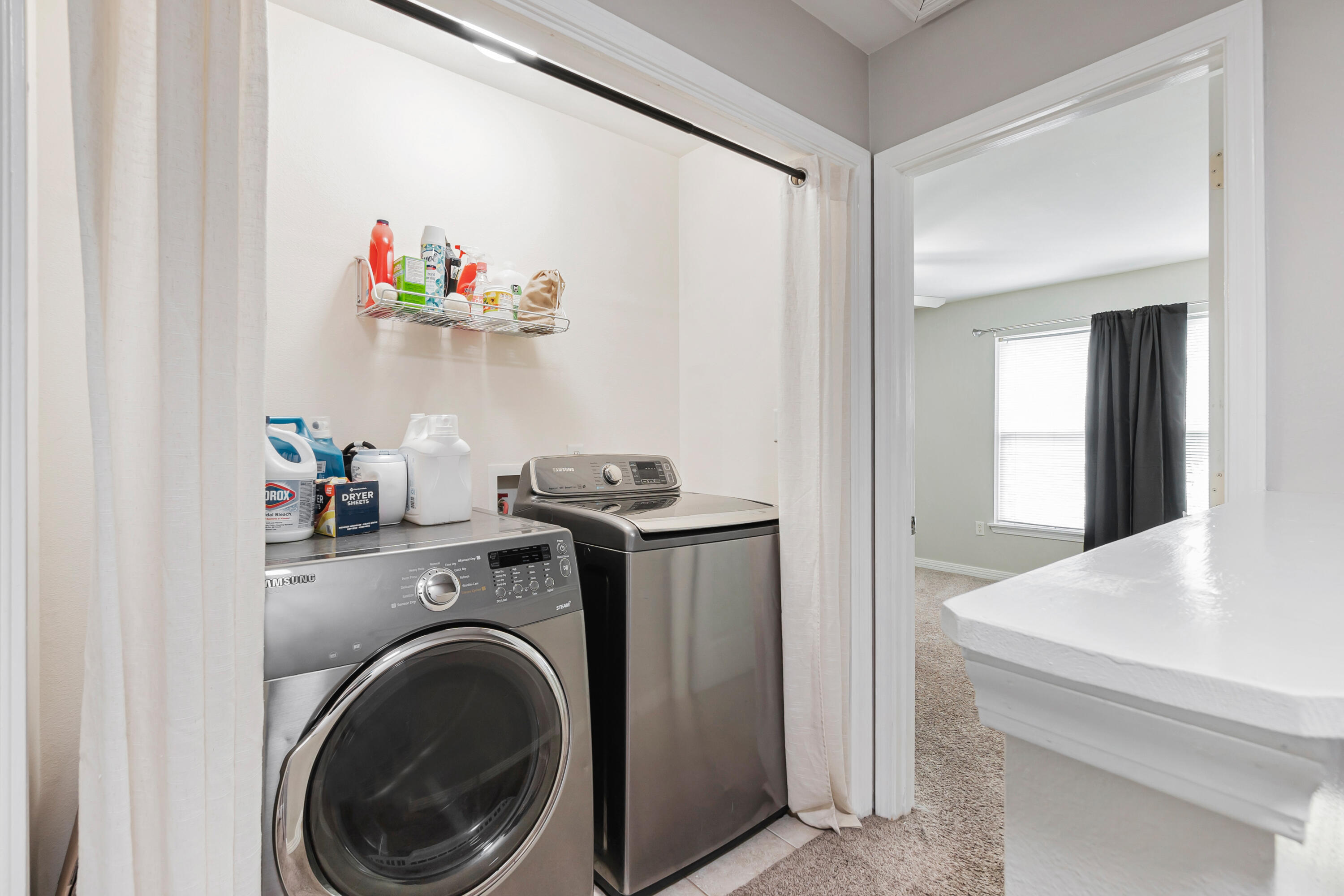 SHELL PARK CONDO - Residential