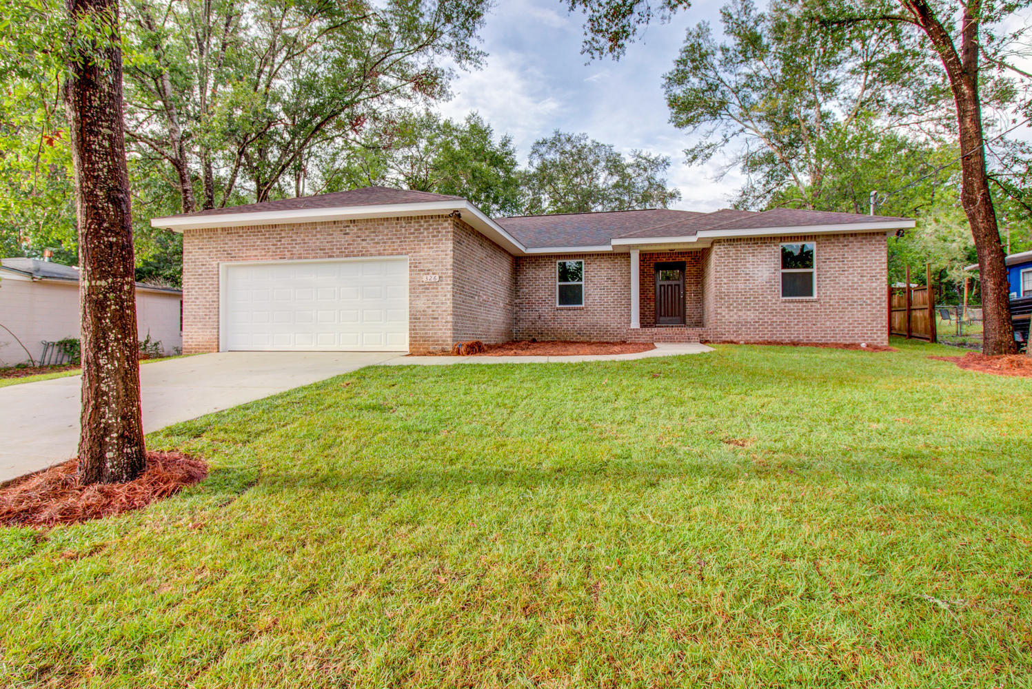 MEADOW LAKE ESTATES - Residential