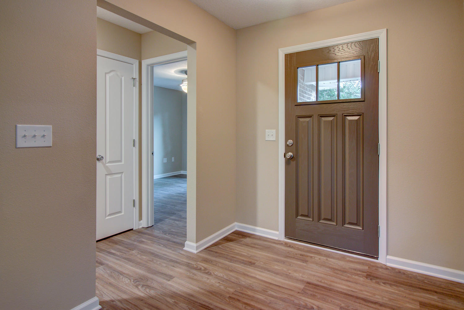 MEADOW LAKE ESTATES - Residential