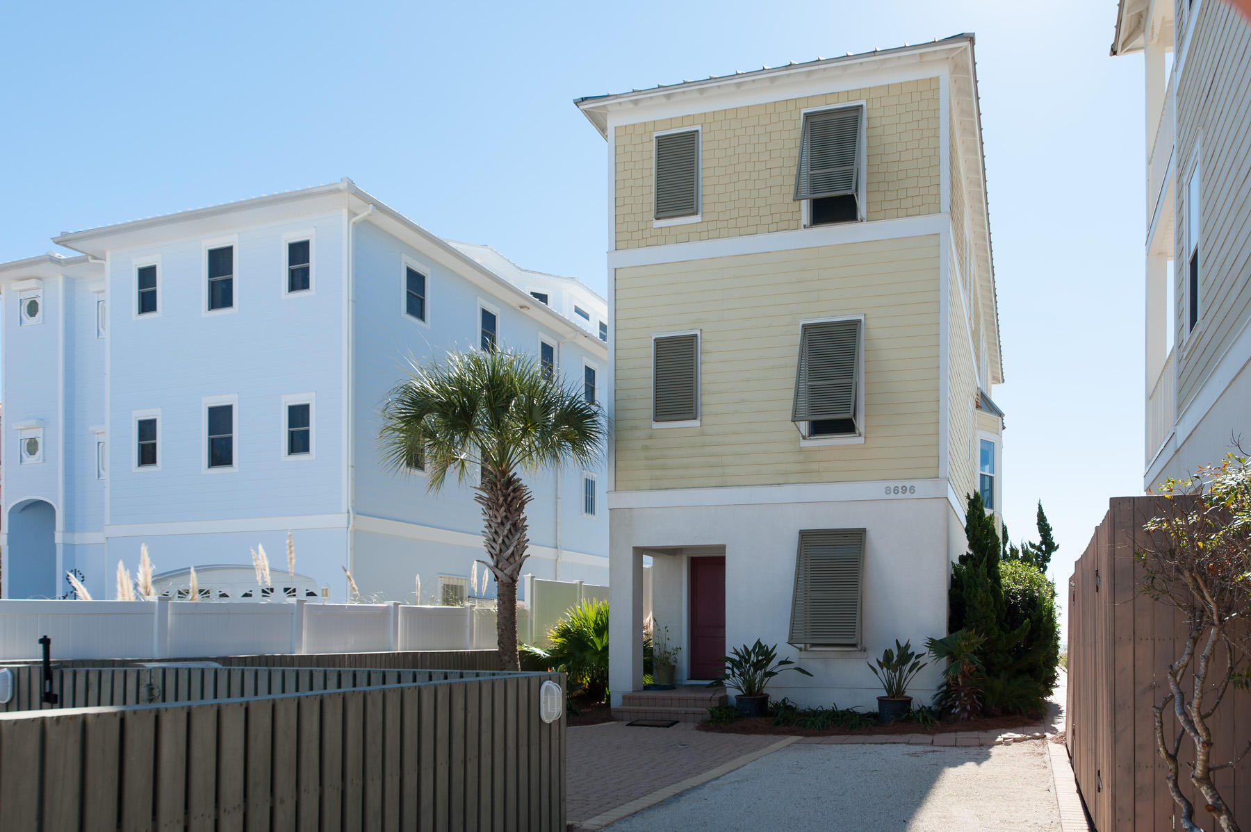 NO RECORDED SUBDIVISION - Residential