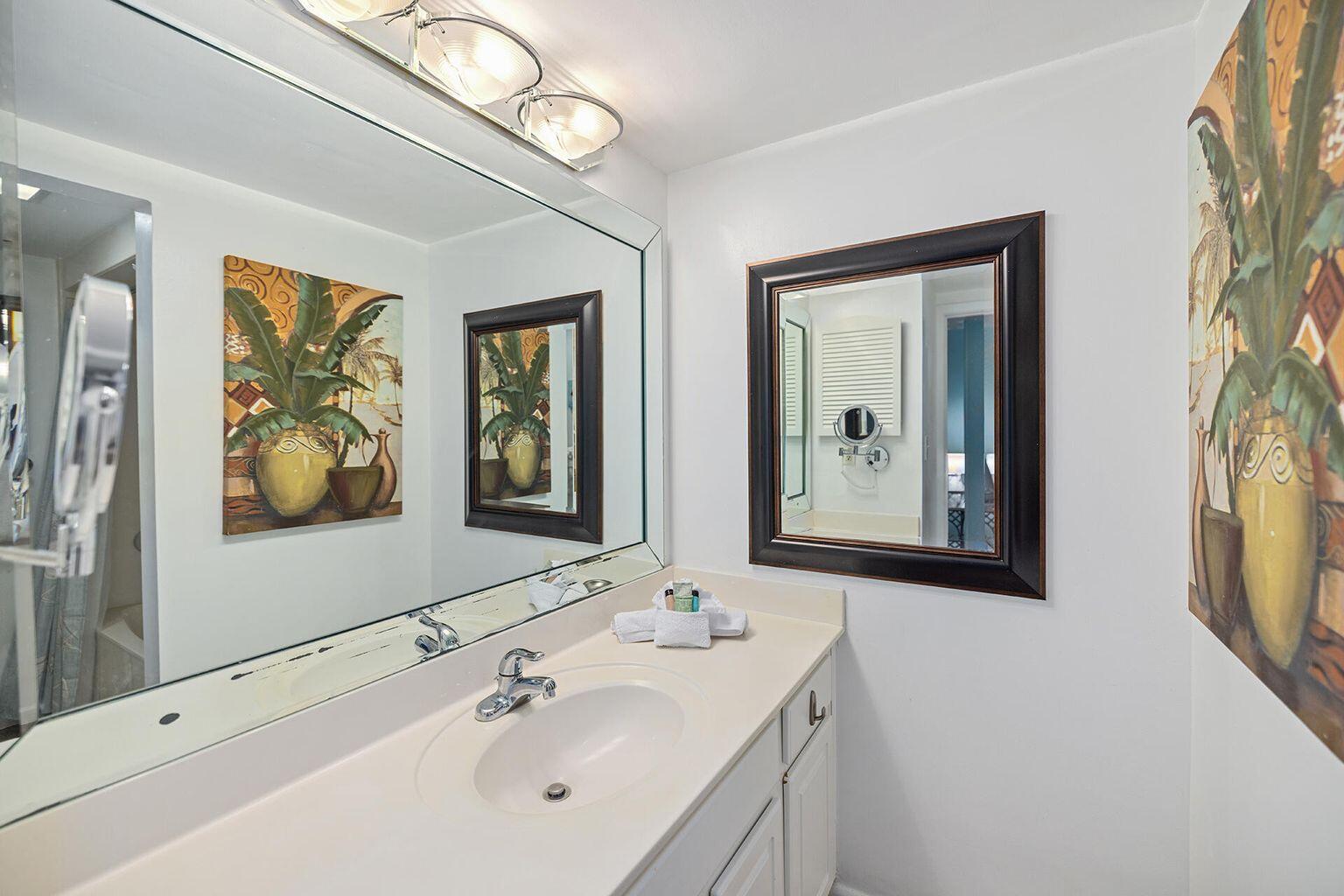 JETTY EAST CONDO - Residential