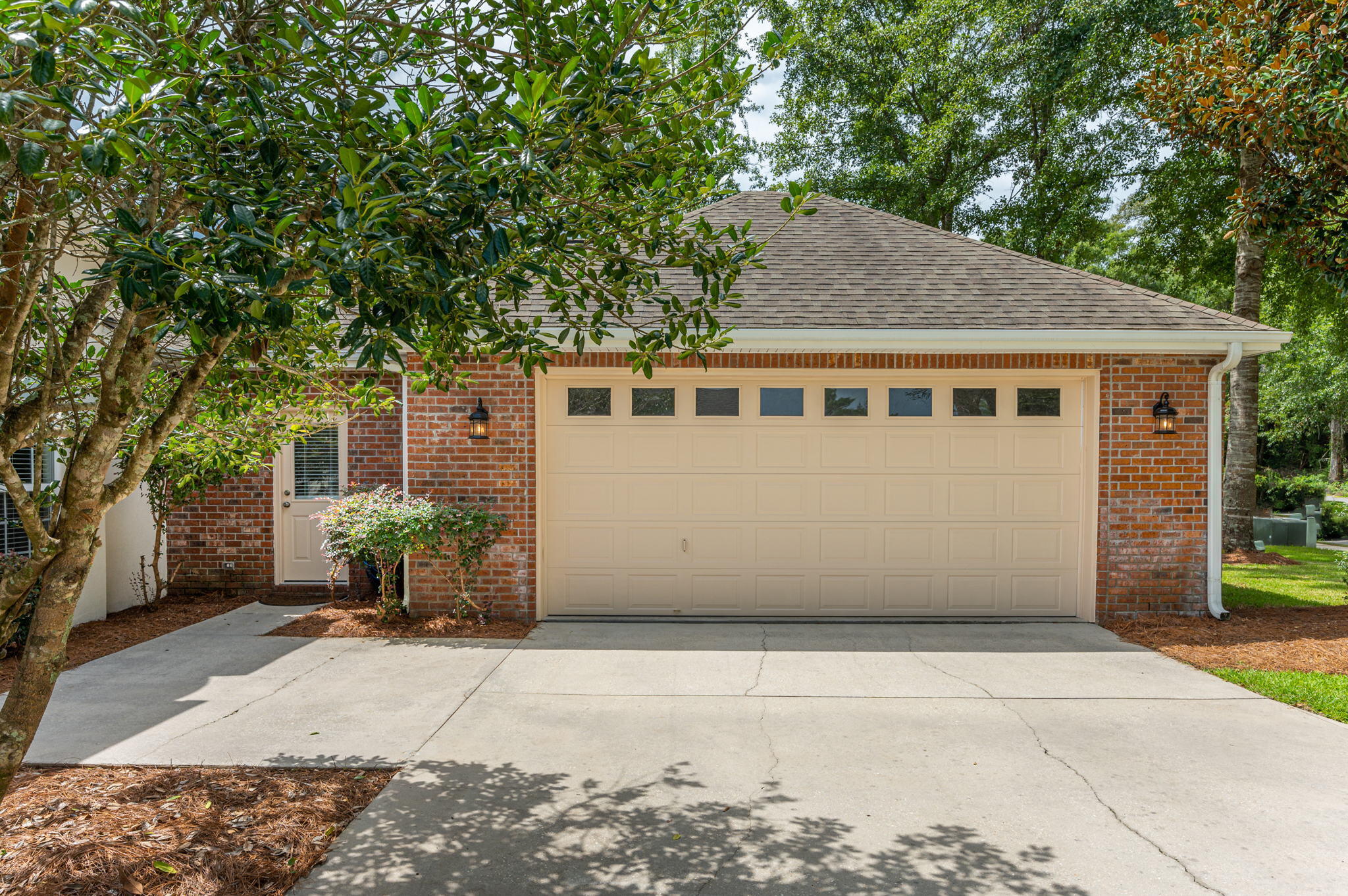 CLAIRES VINEYARD - Residential