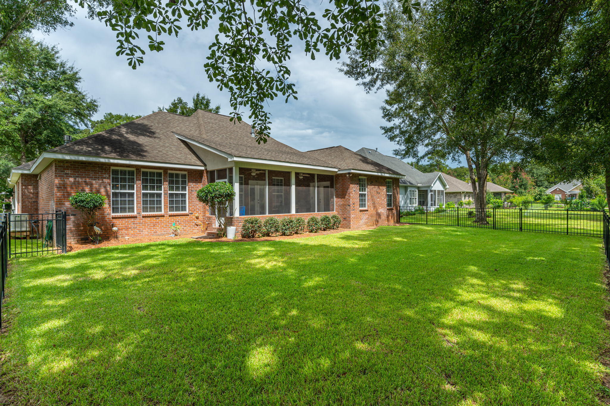 CLAIRES VINEYARD - Residential