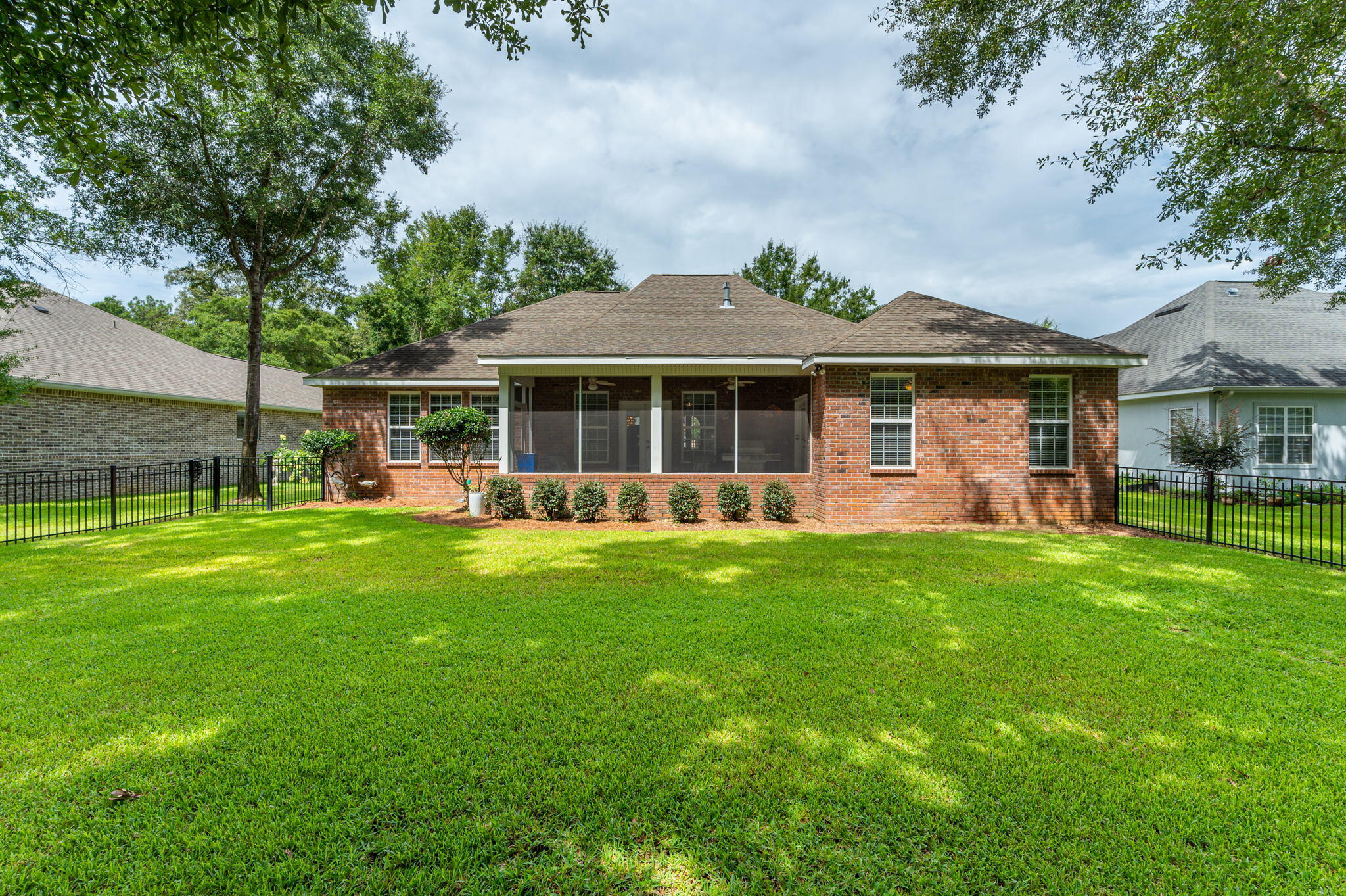CLAIRES VINEYARD - Residential