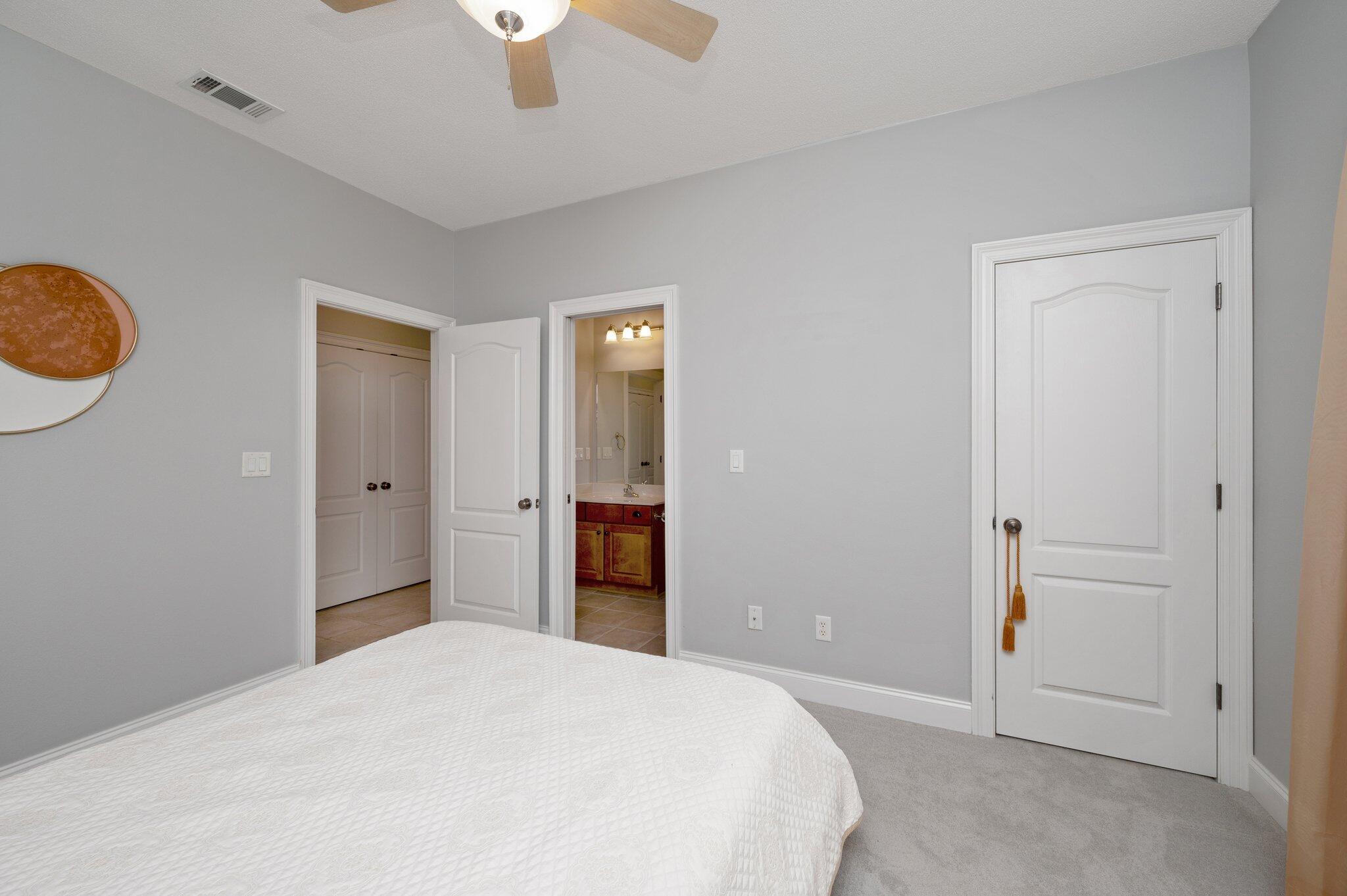 CLAIRES VINEYARD - Residential