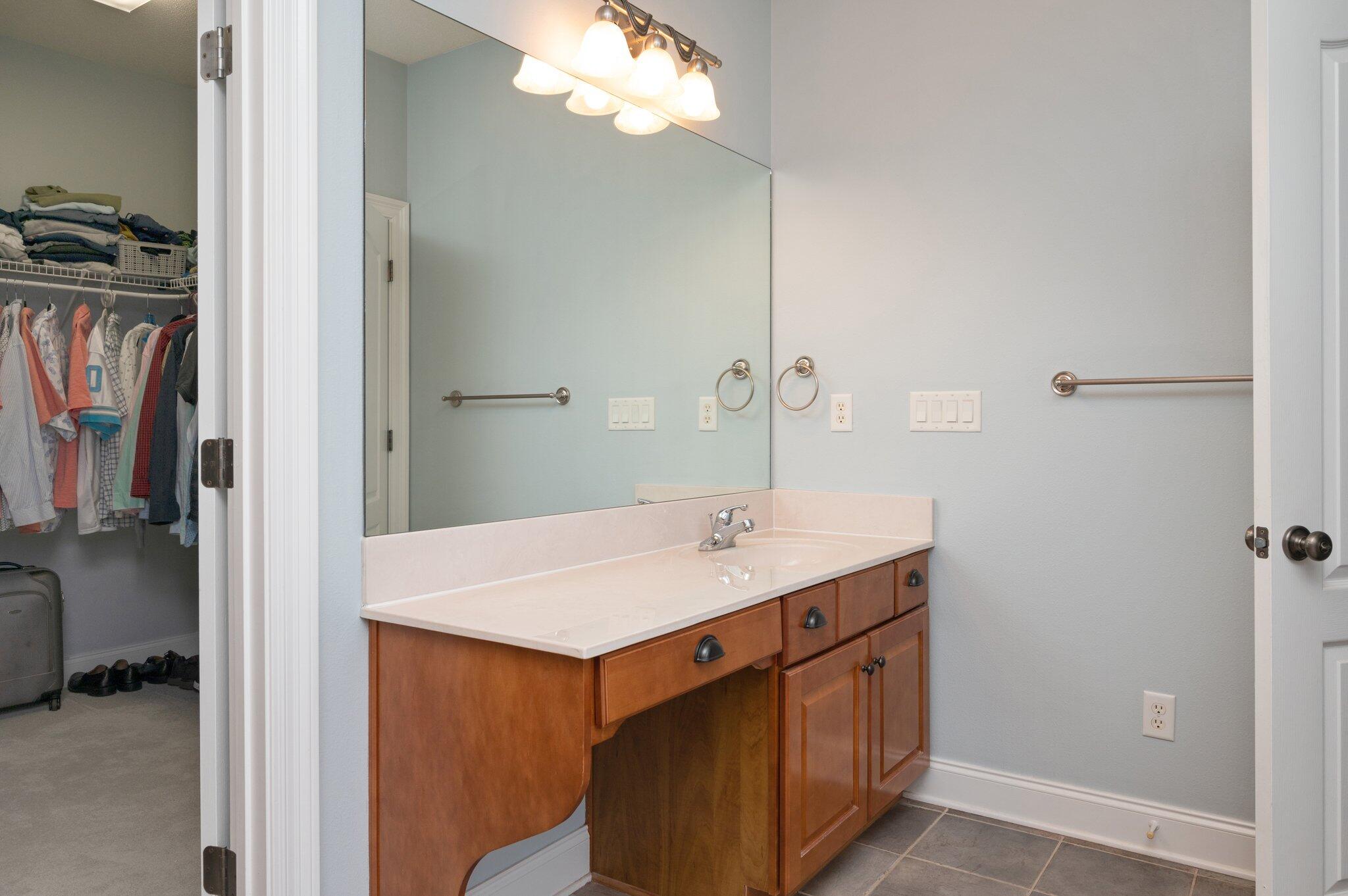 CLAIRES VINEYARD - Residential