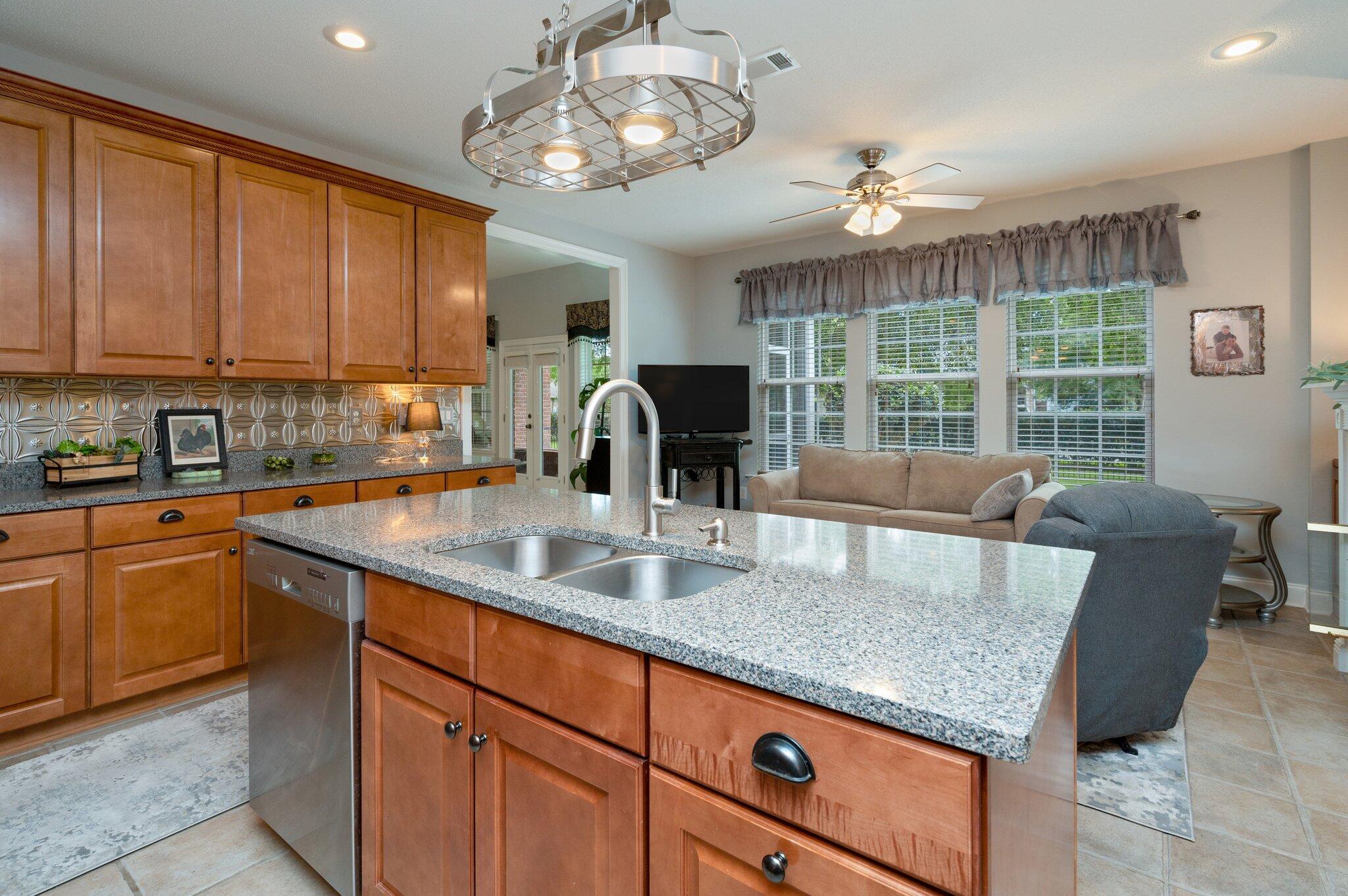 CLAIRES VINEYARD - Residential