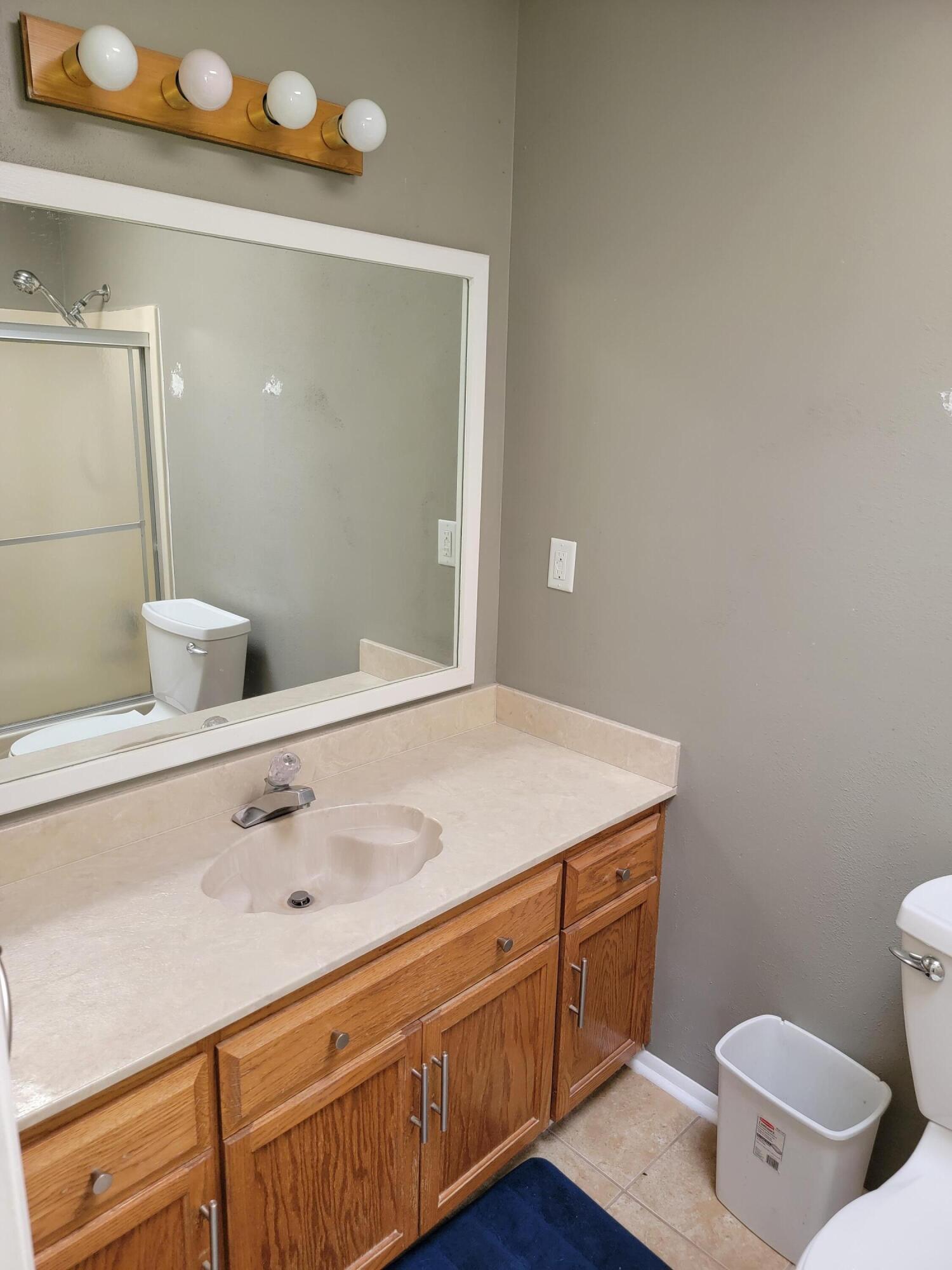 METES & BOUNDS - Residential Lease