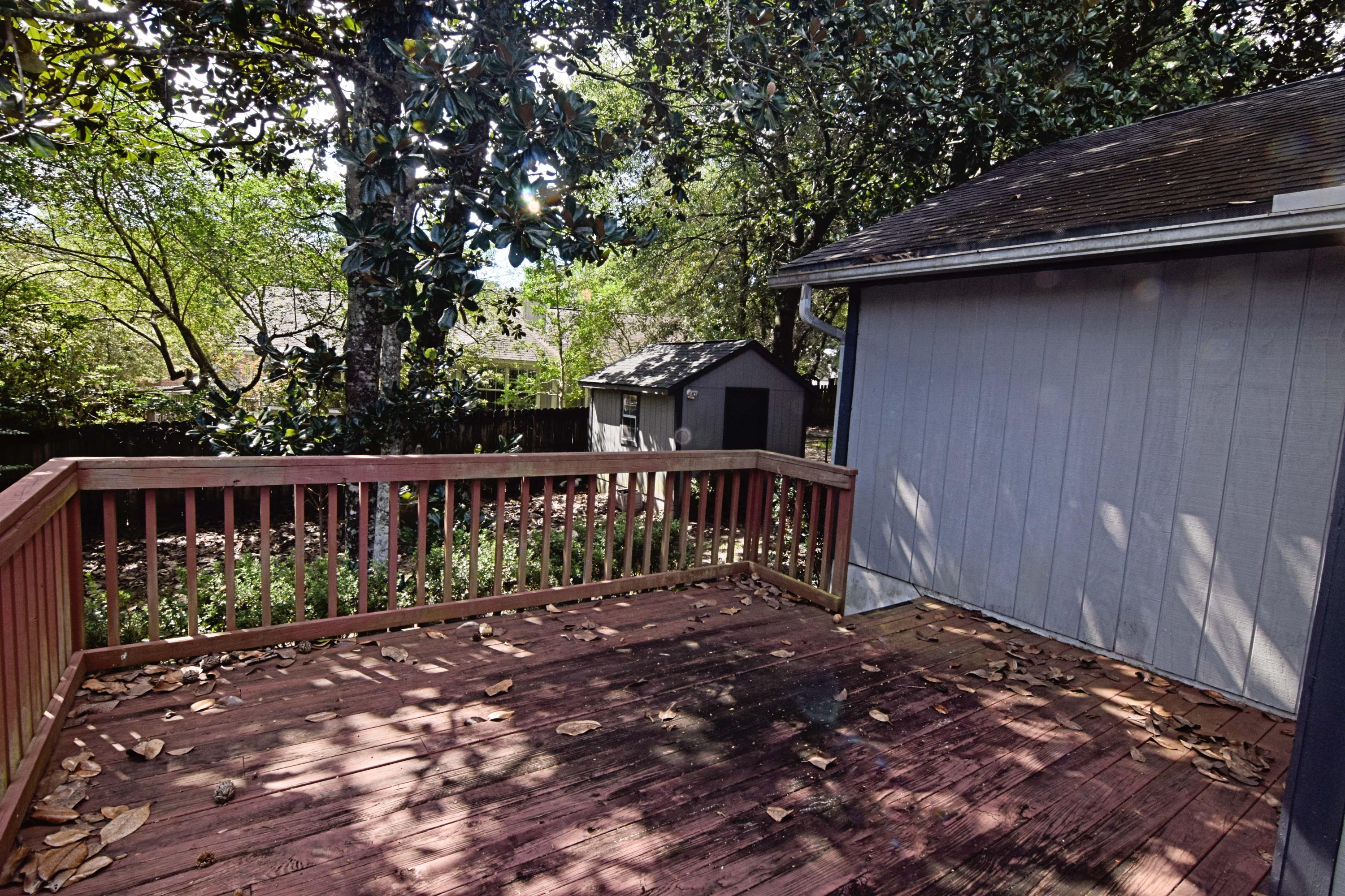 CREEKSIDE 4 - Residential