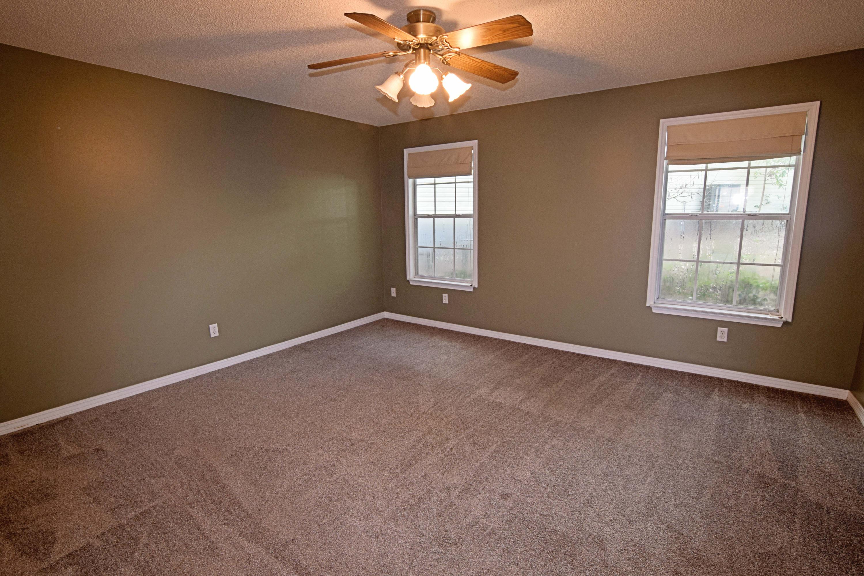 CREEKSIDE 4 - Residential