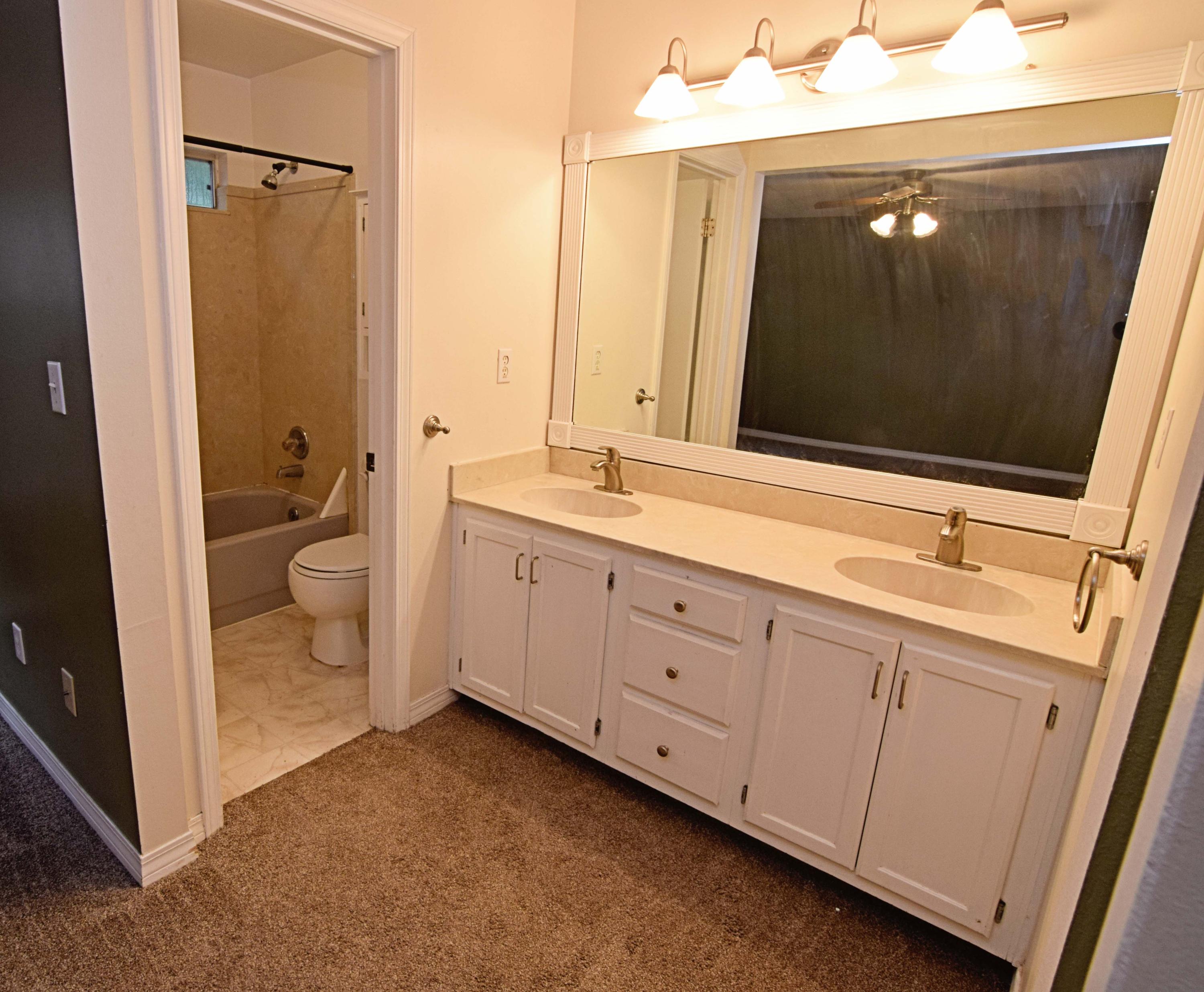 CREEKSIDE 4 - Residential