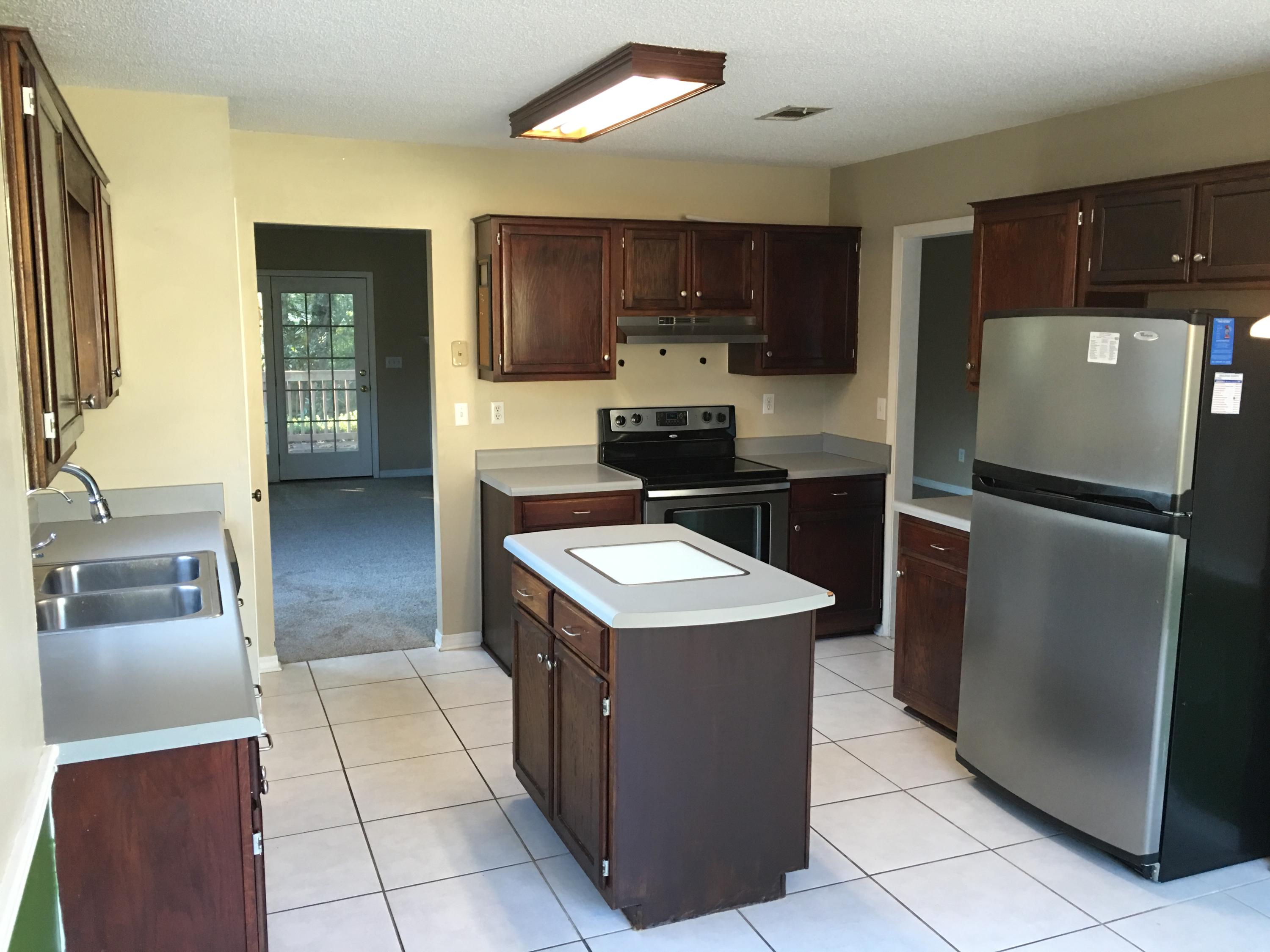 CREEKSIDE 4 - Residential