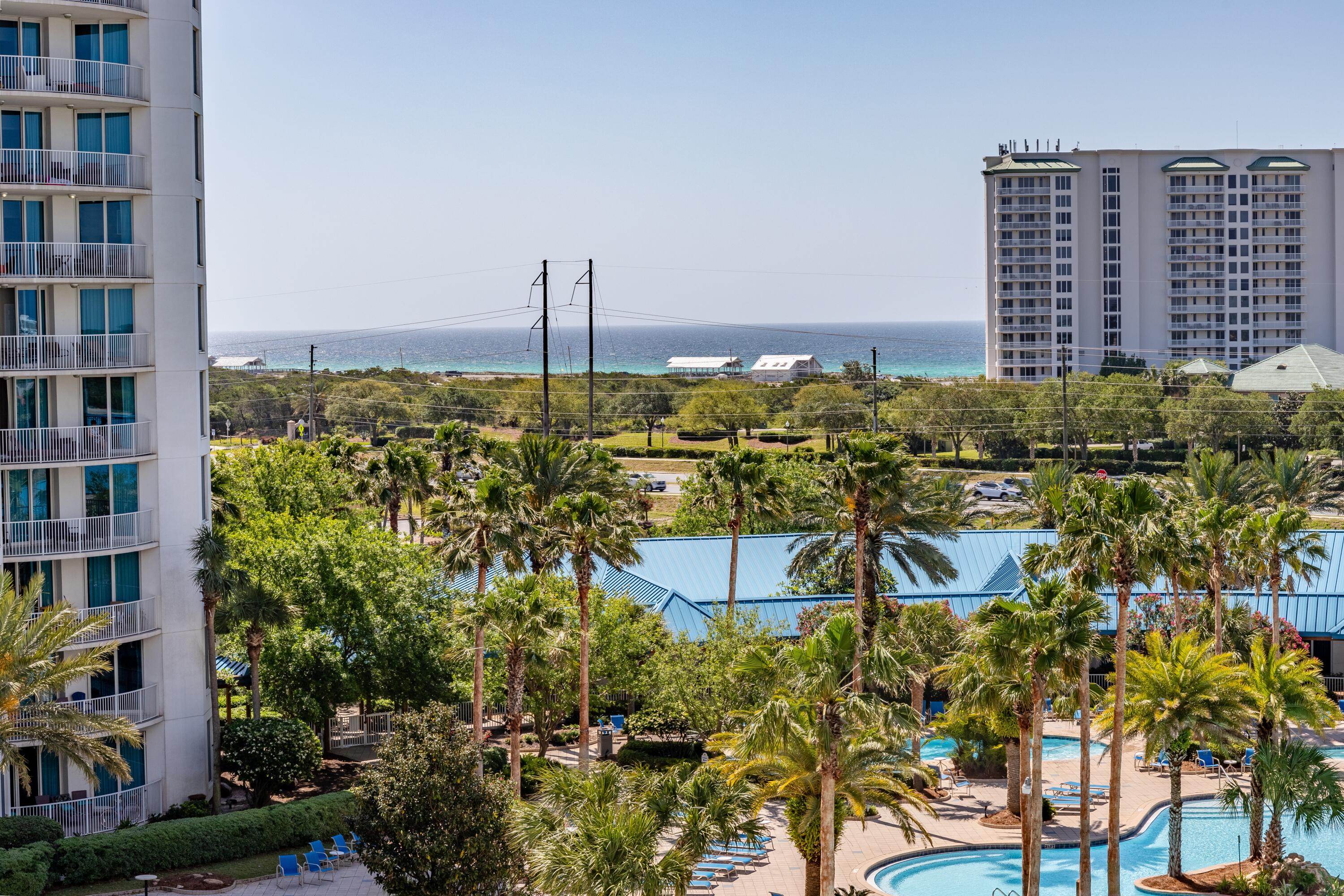 THE PALMS OF DESTIN - Residential