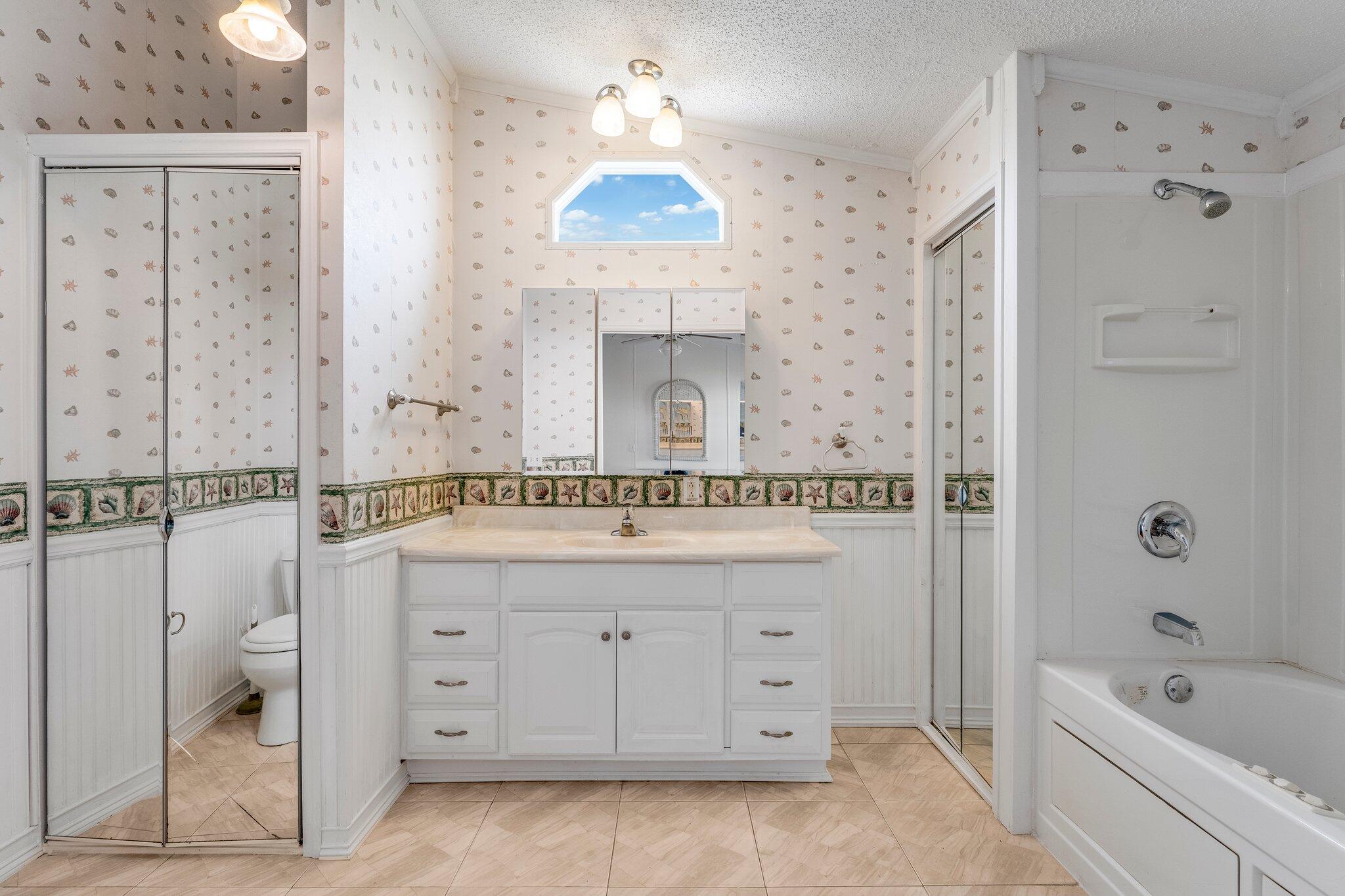 THE PINES - Residential