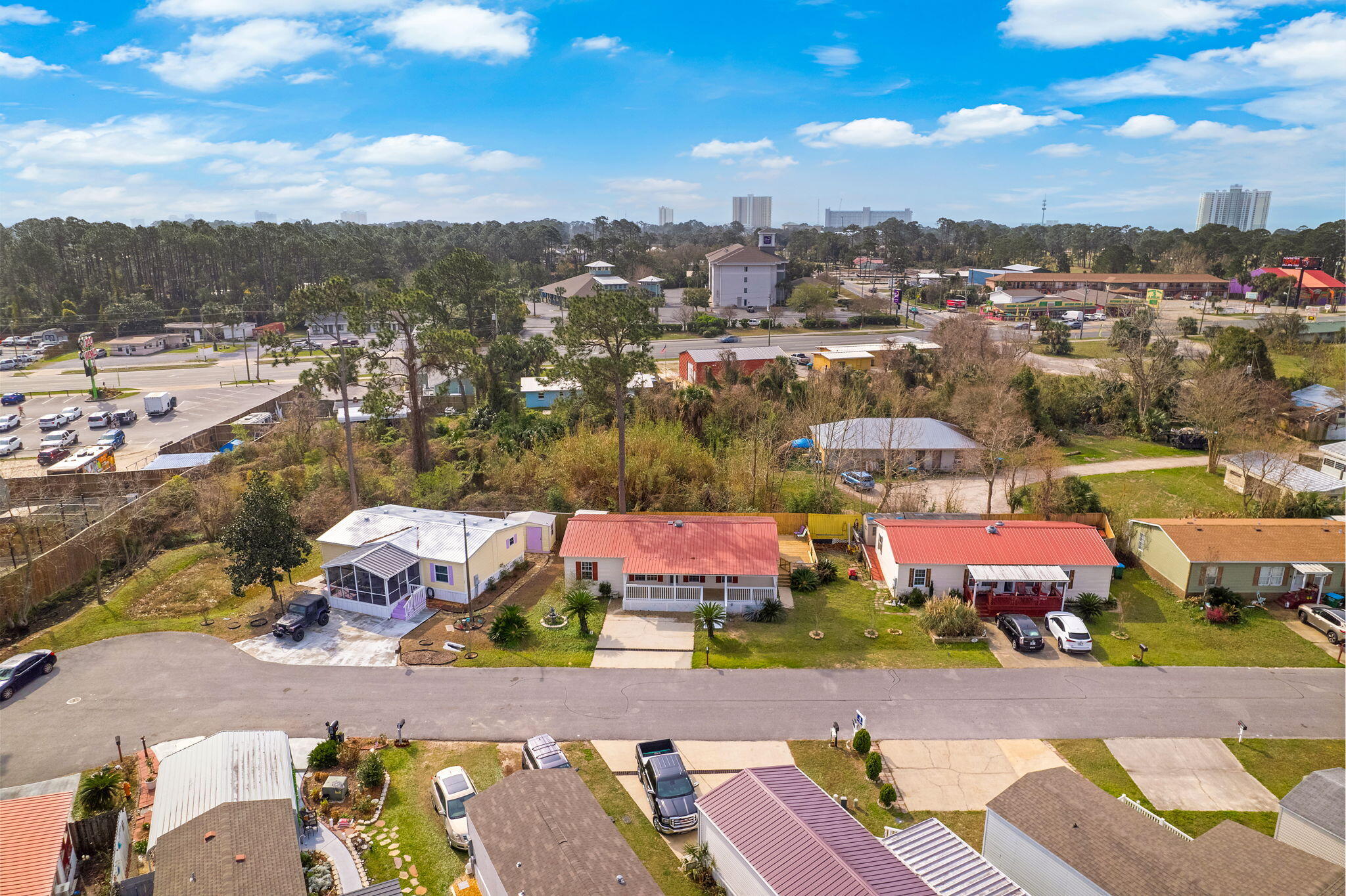 THE PINES - Residential