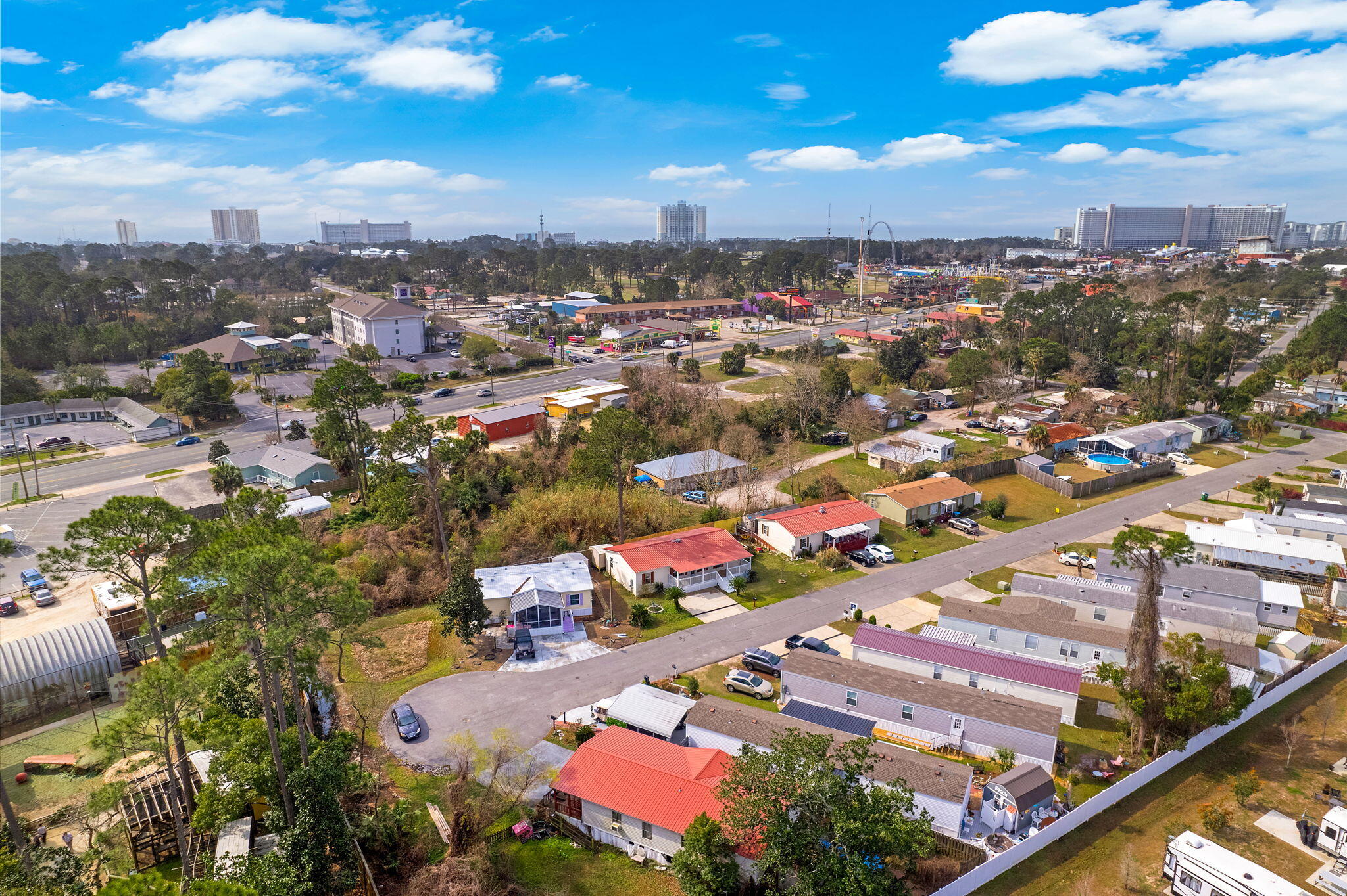 THE PINES - Residential