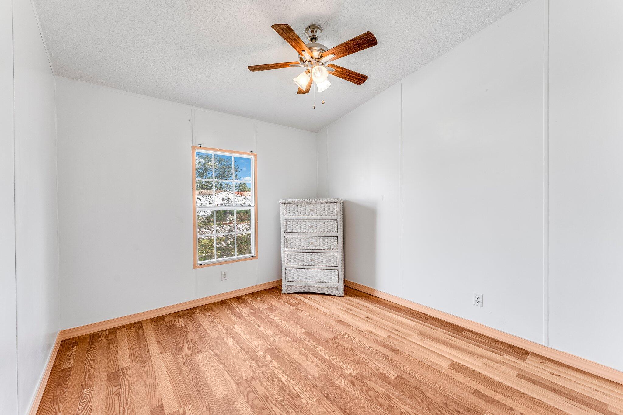 THE PINES - Residential