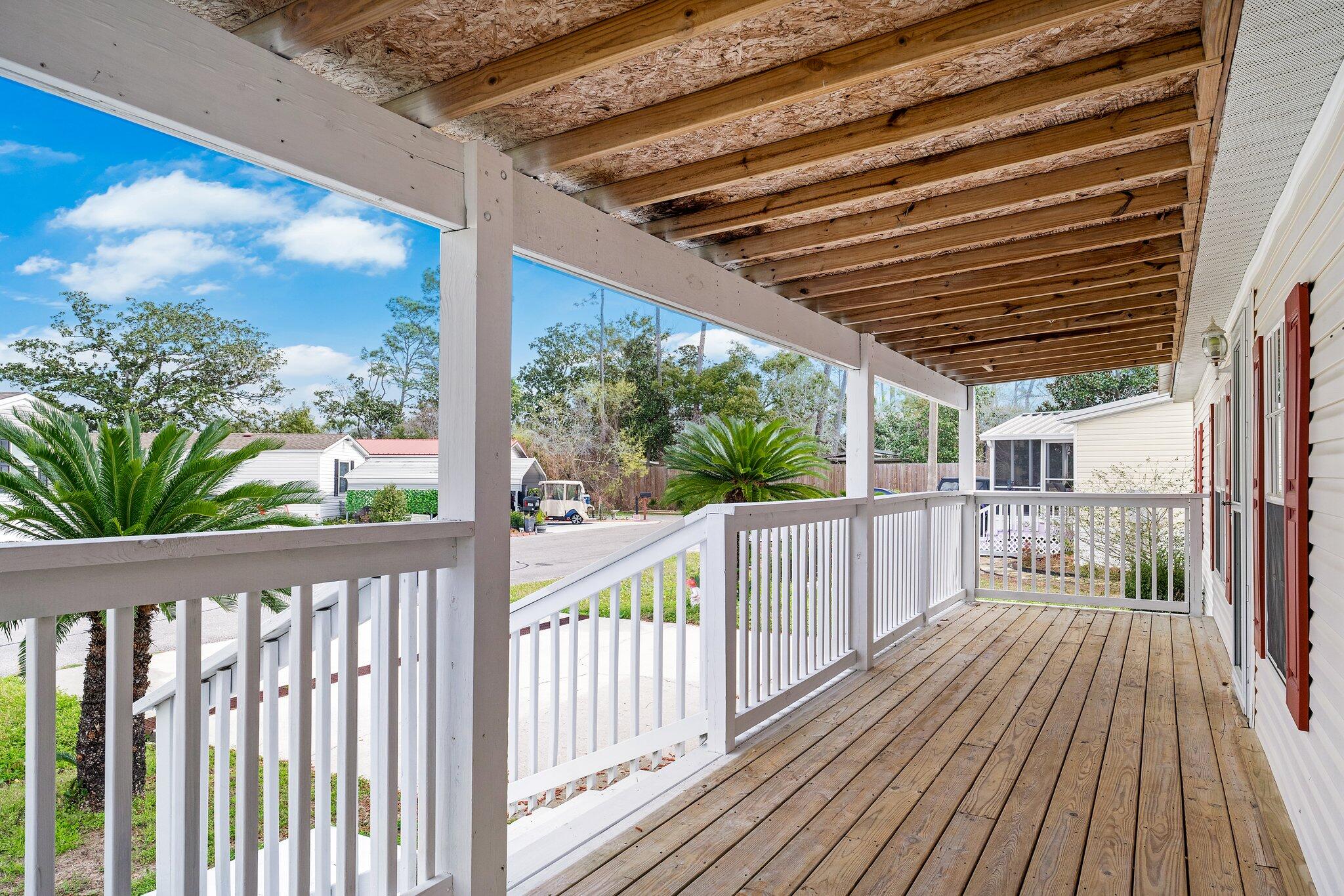 THE PINES - Residential