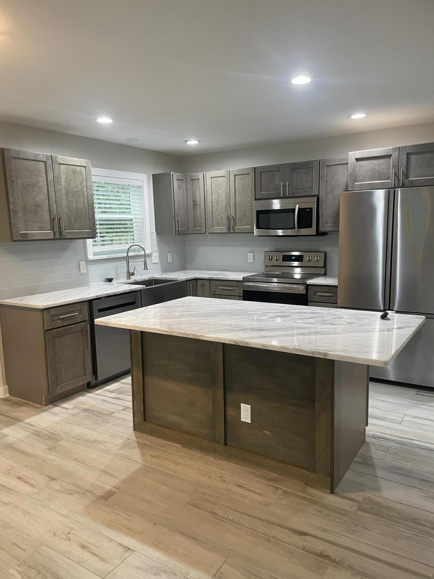 KELLY ADDN TO DESTIN - Residential Lease