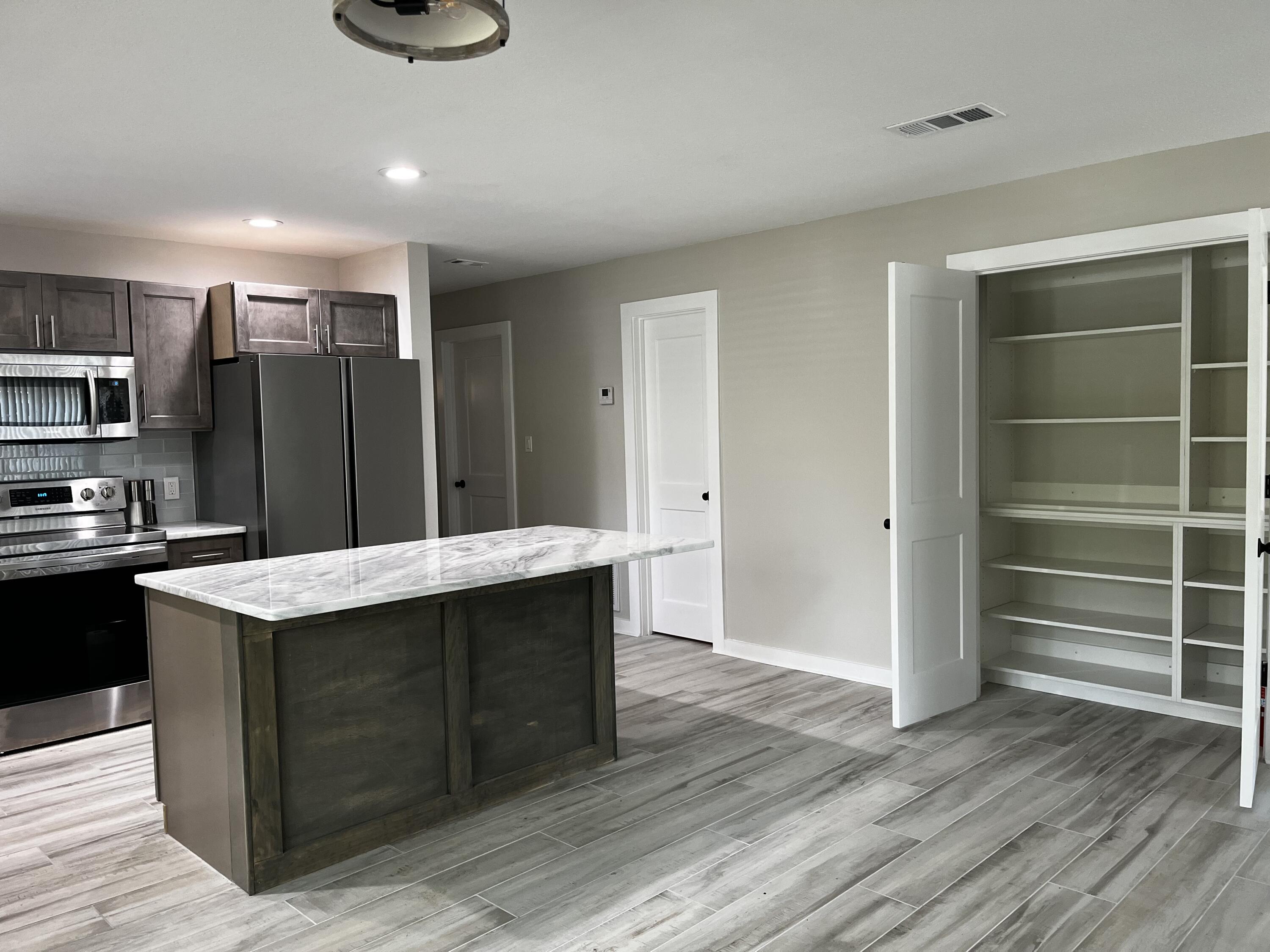 KELLY ADDN TO DESTIN - Residential Lease