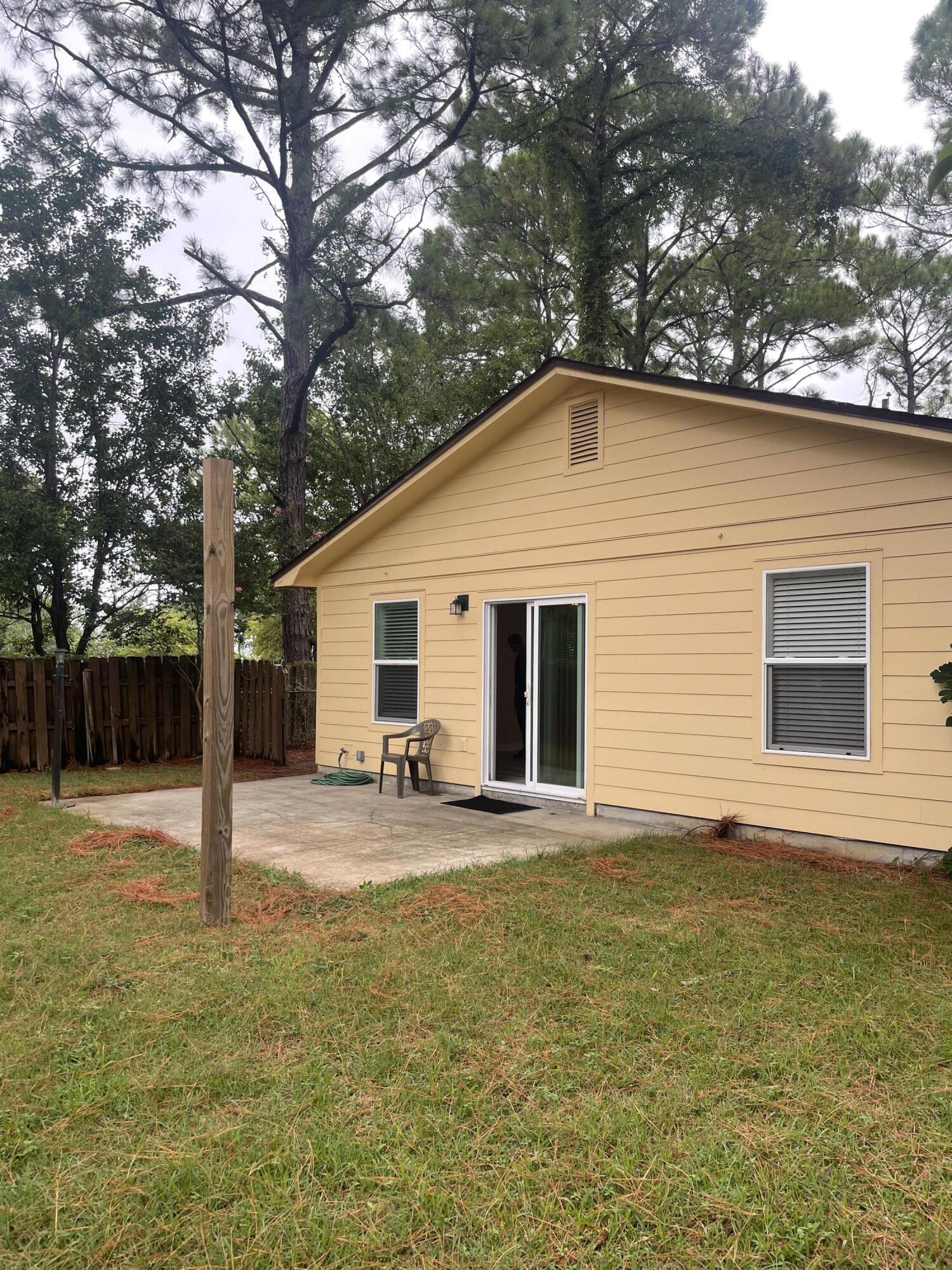 KELLY ADDN TO DESTIN - Residential Lease