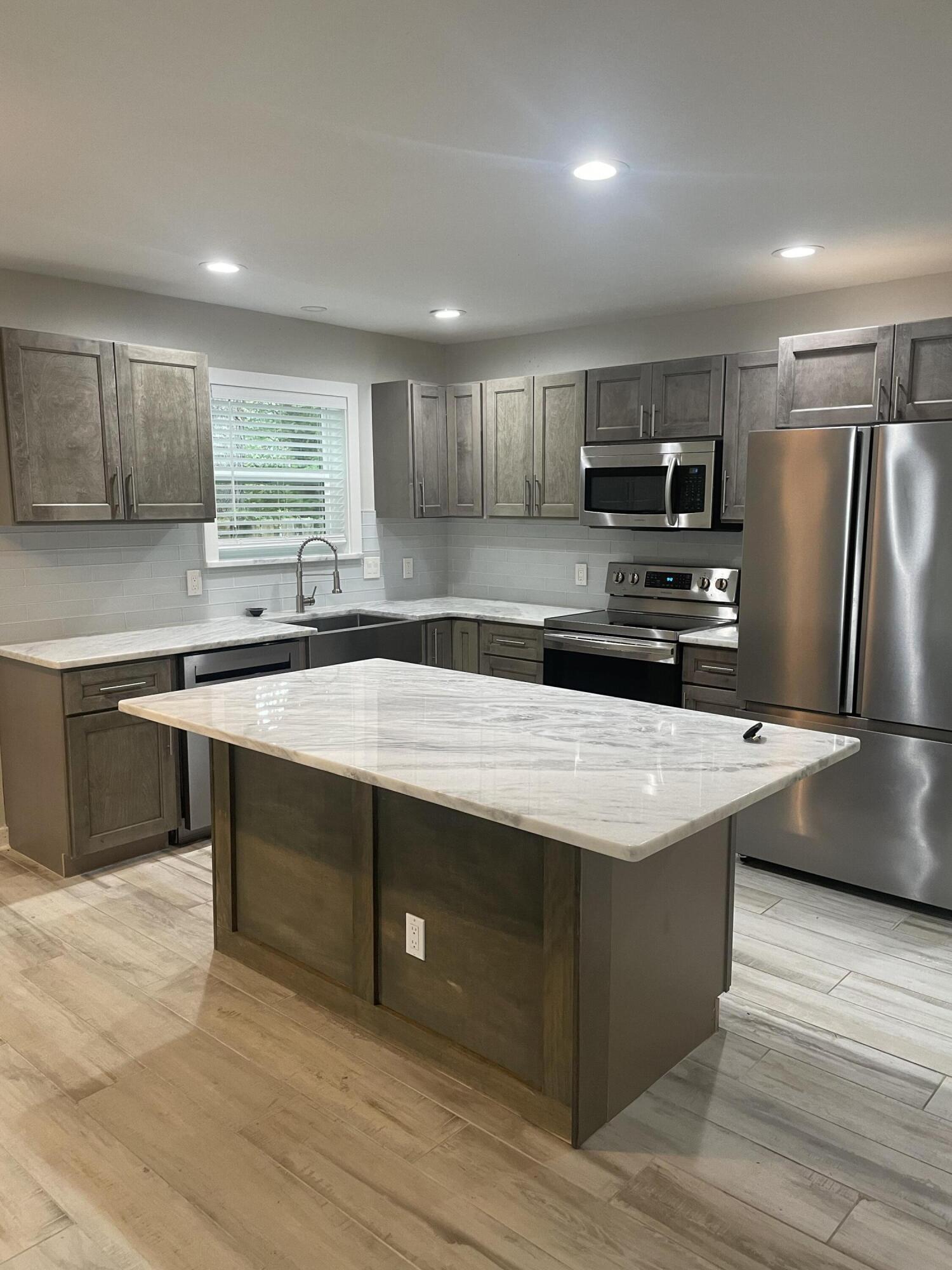 KELLY ADDN TO DESTIN - Residential Lease