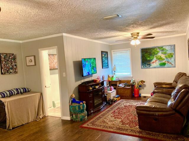 TOWN OF DEFUNIAK SPRINGS - Residential