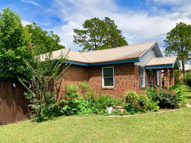 TOWN OF DEFUNIAK SPRINGS - Residential