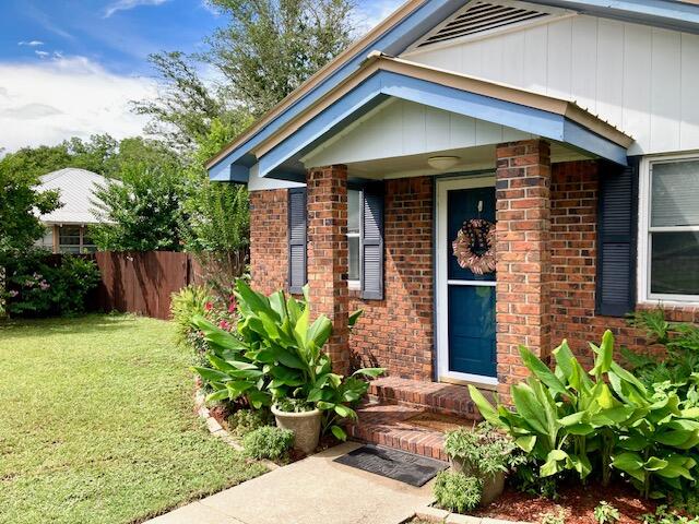 TOWN OF DEFUNIAK SPRINGS - Residential