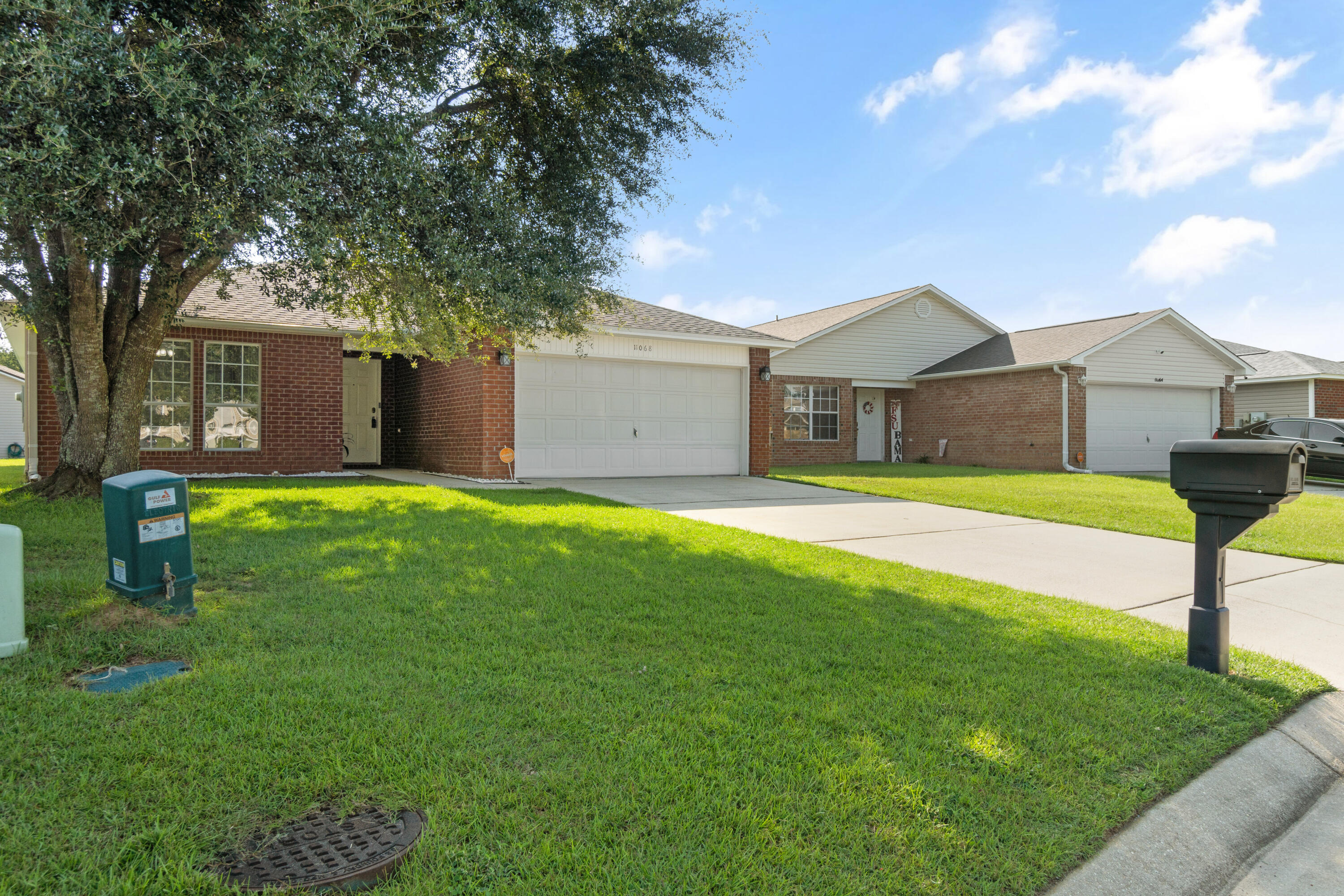 MAPLE OAKS - Residential