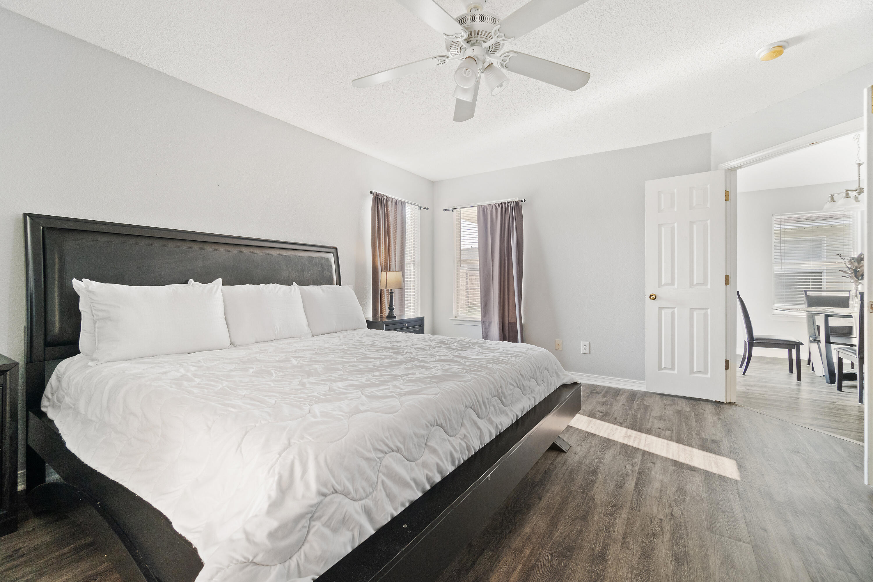 MAPLE OAKS - Residential