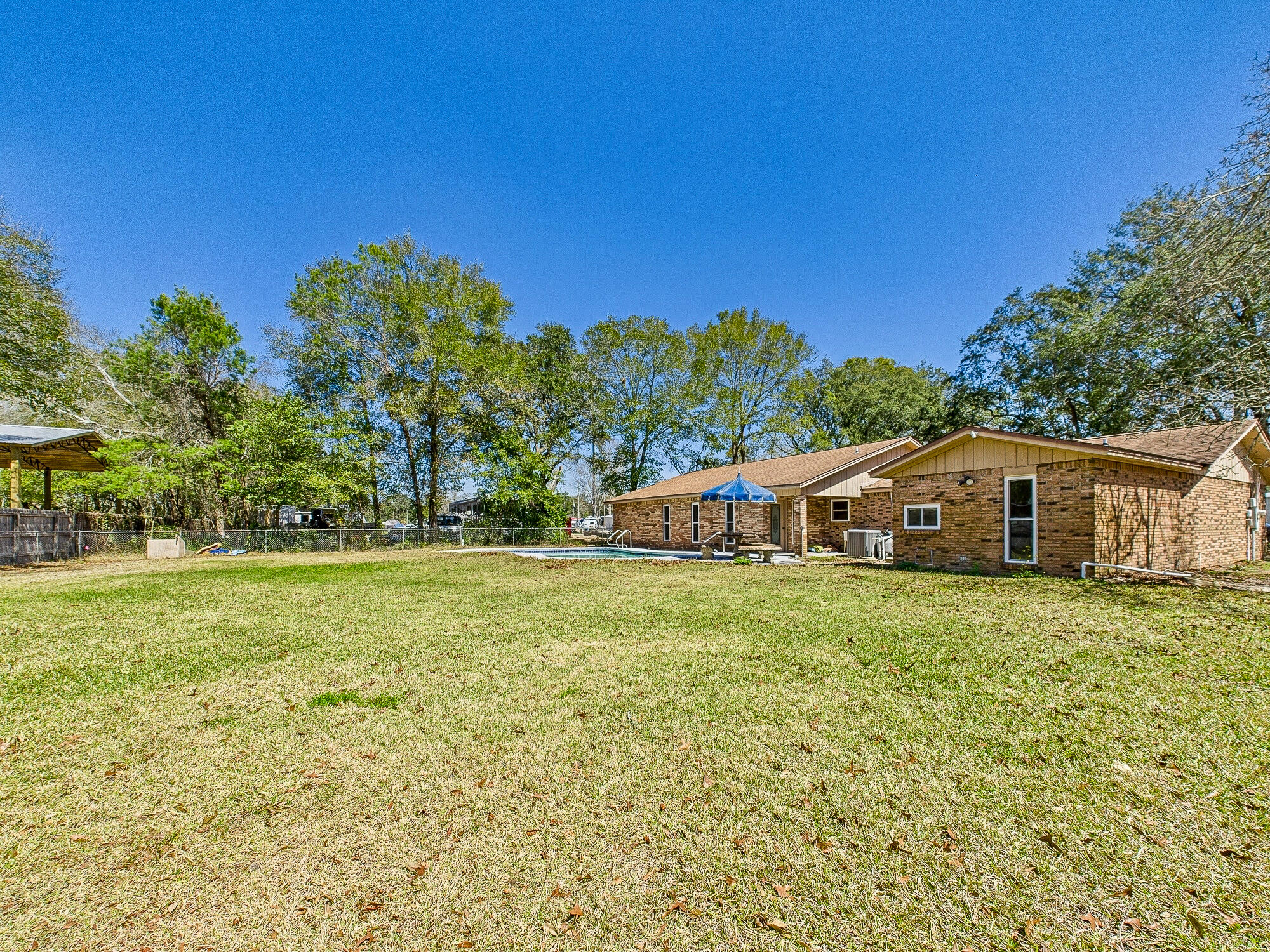 DIXON 1ST ADD - Residential