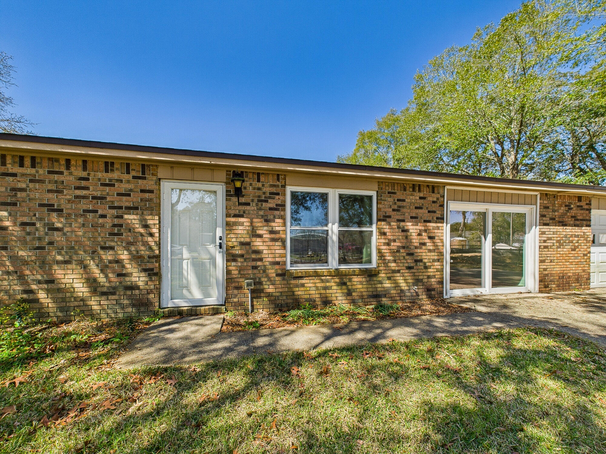 DIXON 1ST ADD - Residential