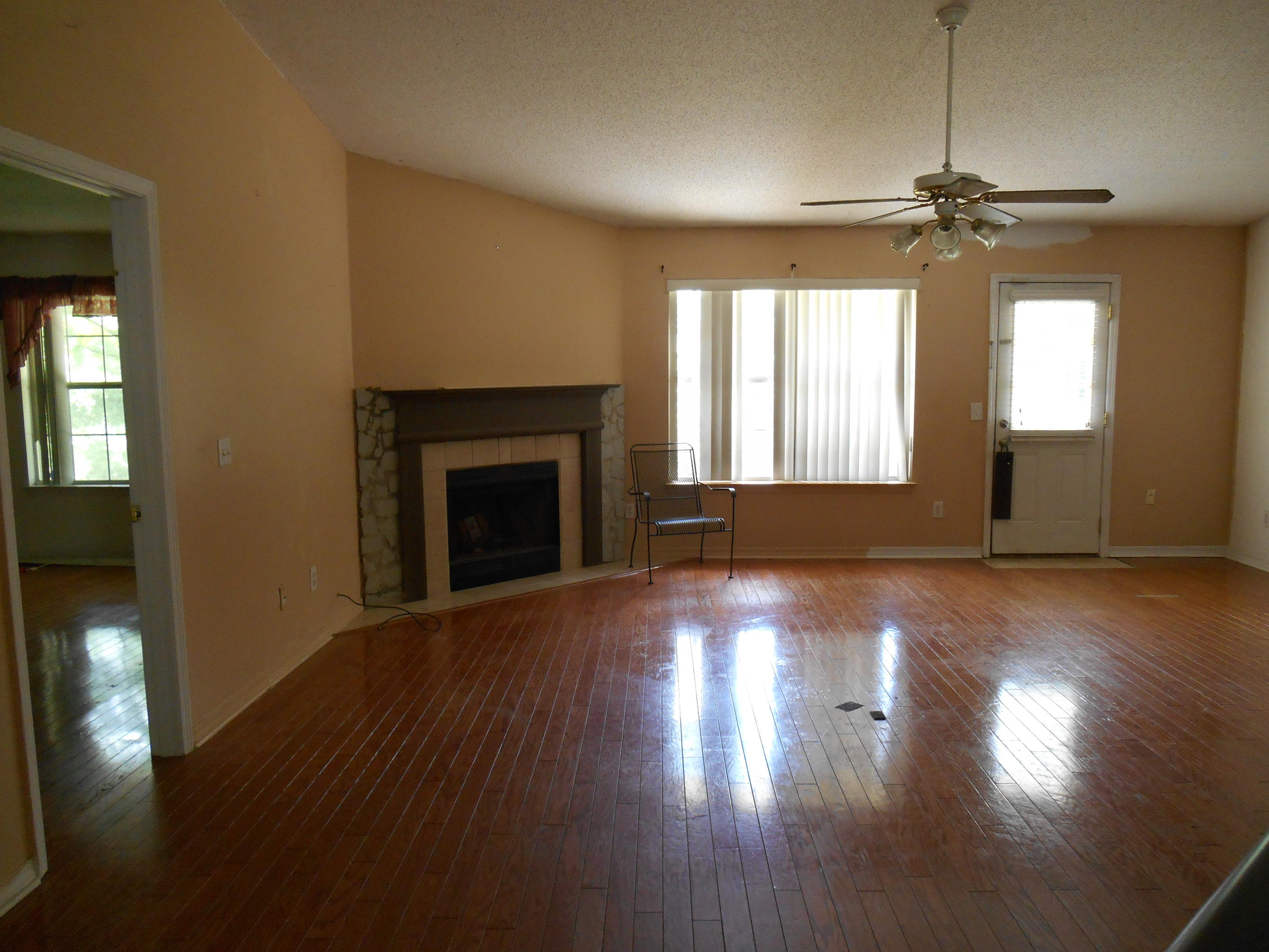 CHEROKEE BEND S/D PH 2 - Residential