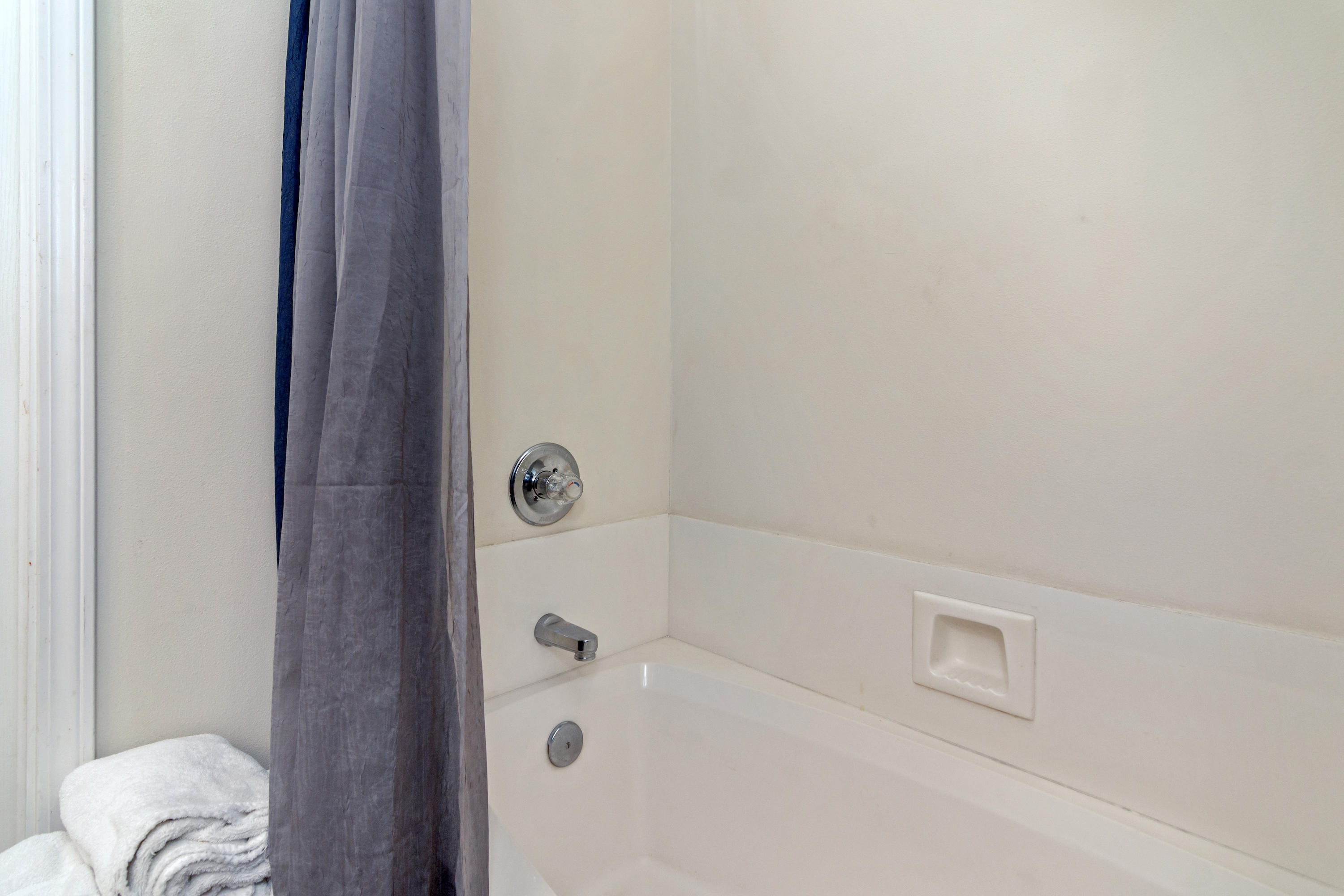 WALTON PARK - Residential