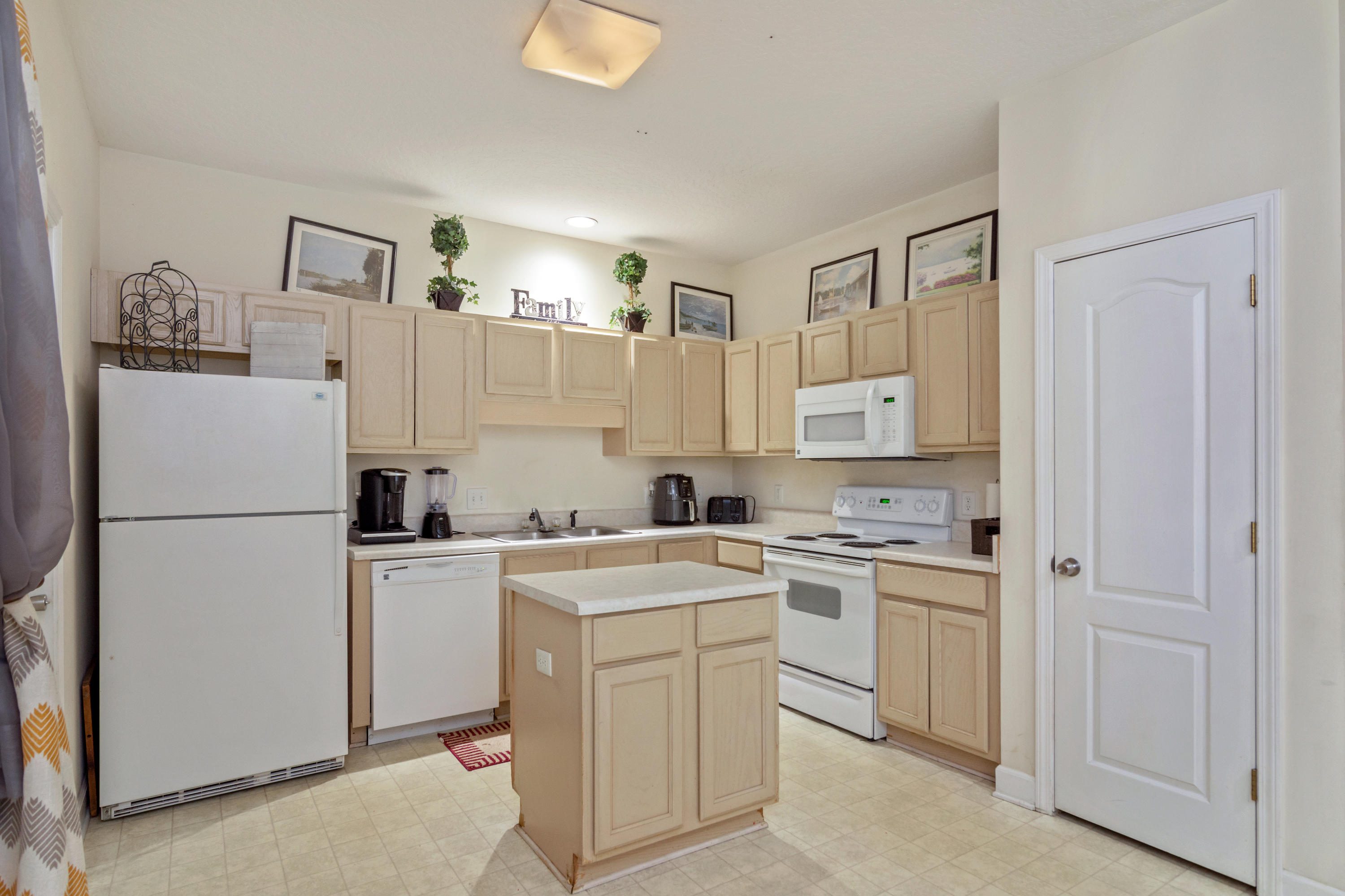 WALTON PARK - Residential