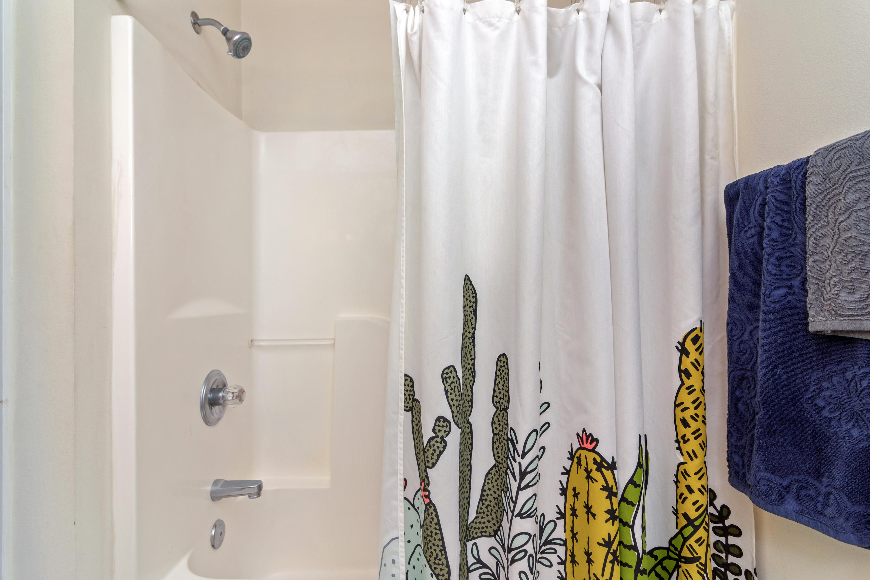 WALTON PARK - Residential