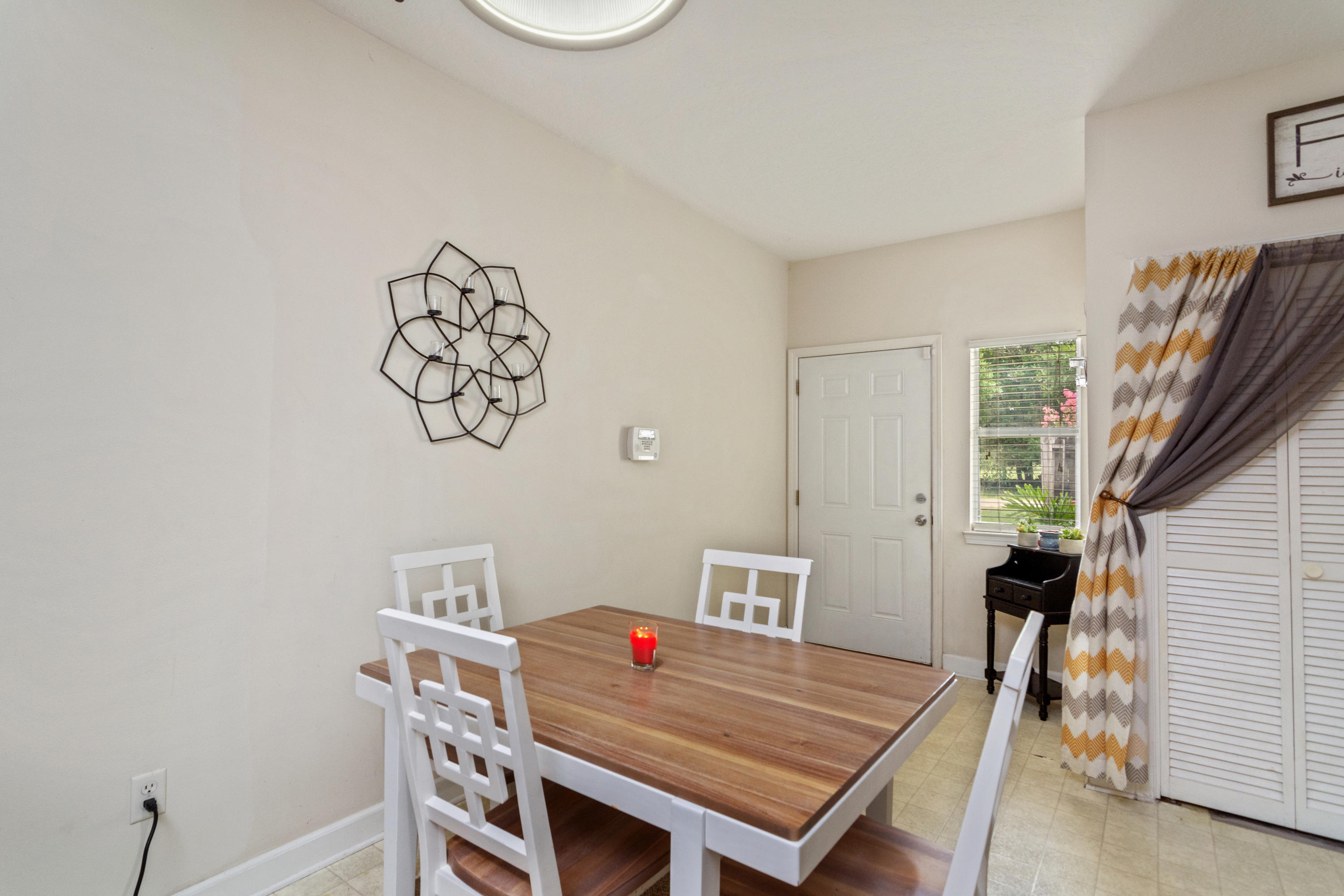 WALTON PARK - Residential