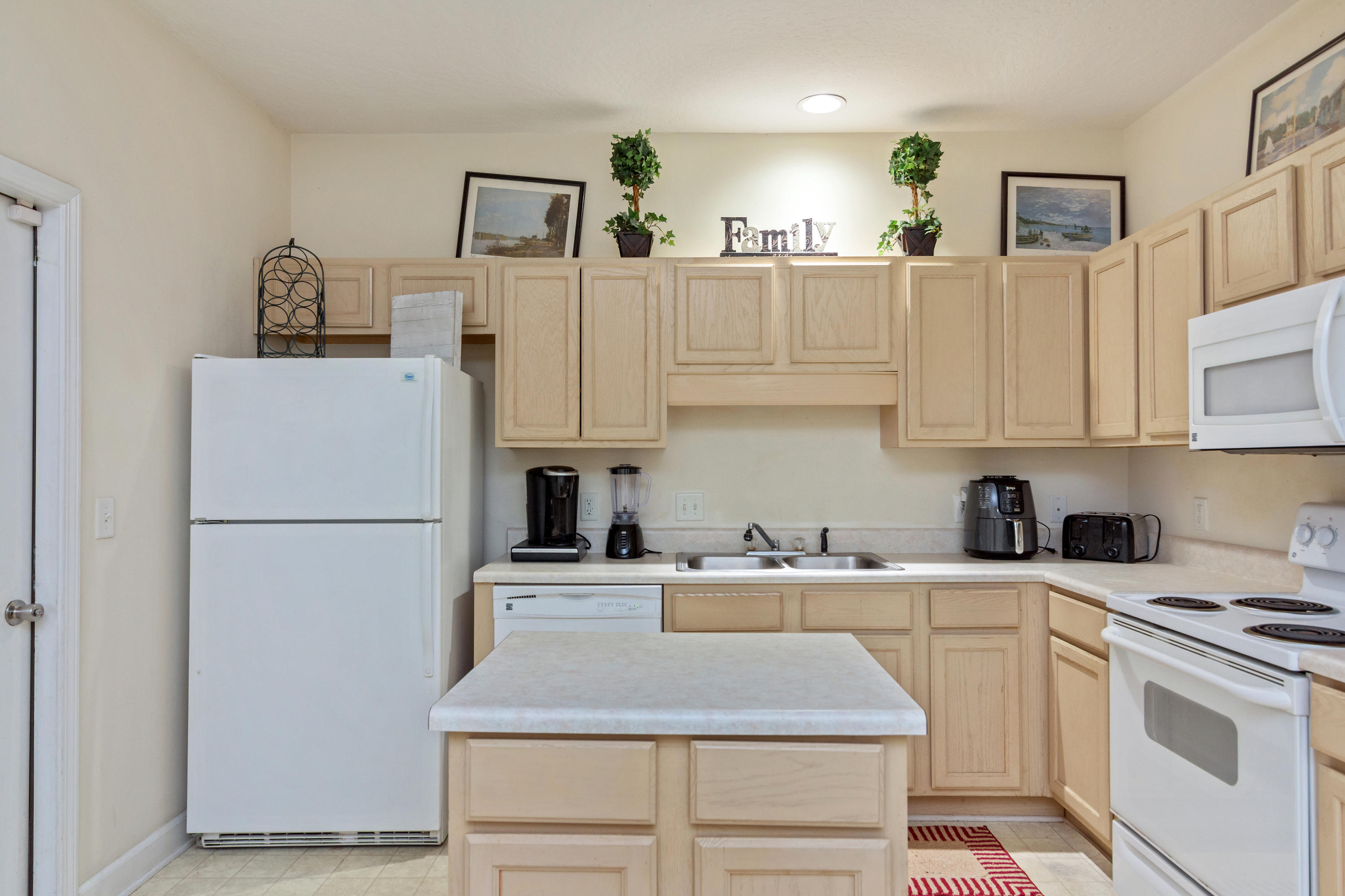 WALTON PARK - Residential