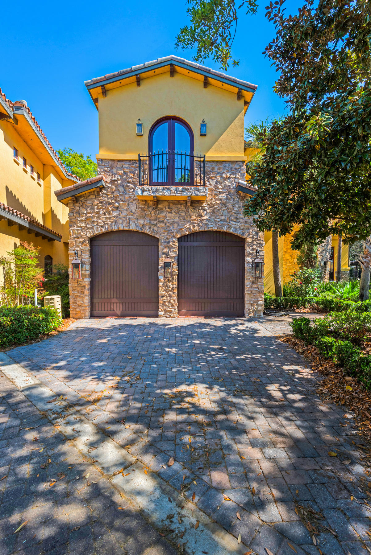 TUSCANA - Residential